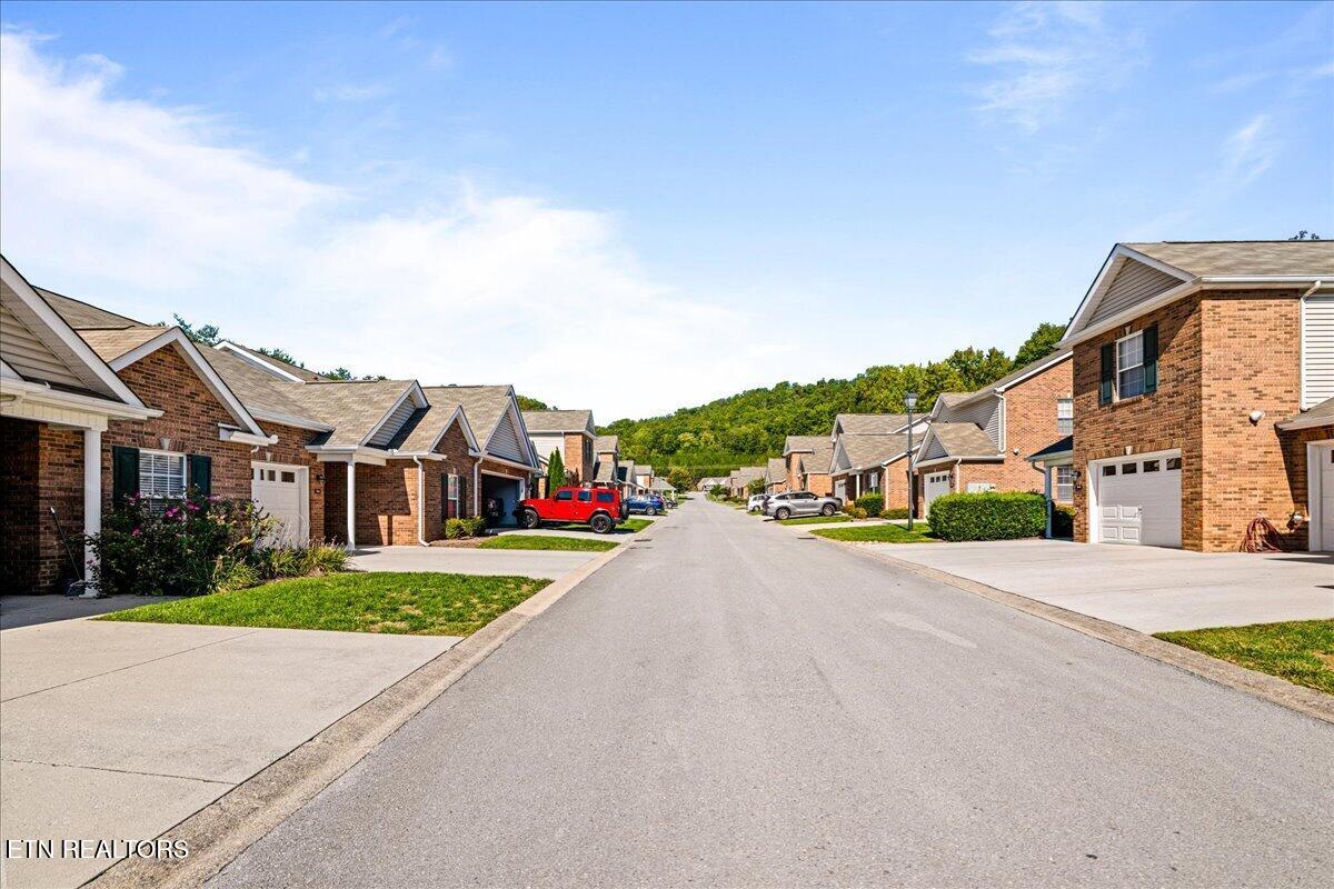 7037 La Christa Way Knoxville TN 37921
