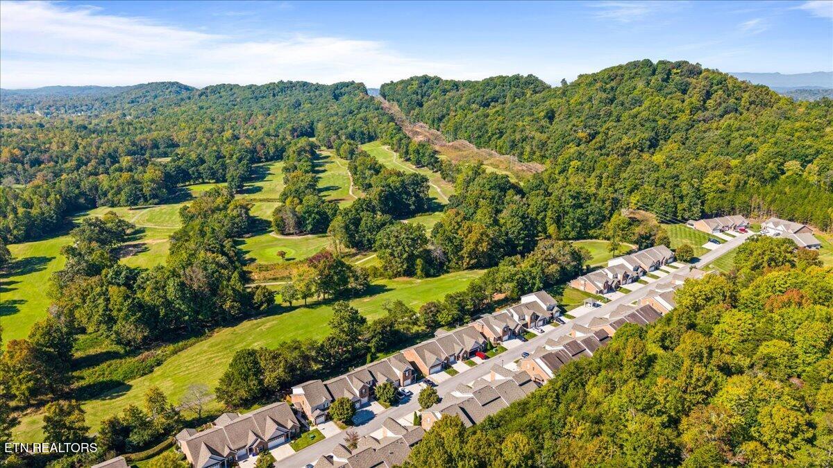 7037 La Christa Way Knoxville TN 37921