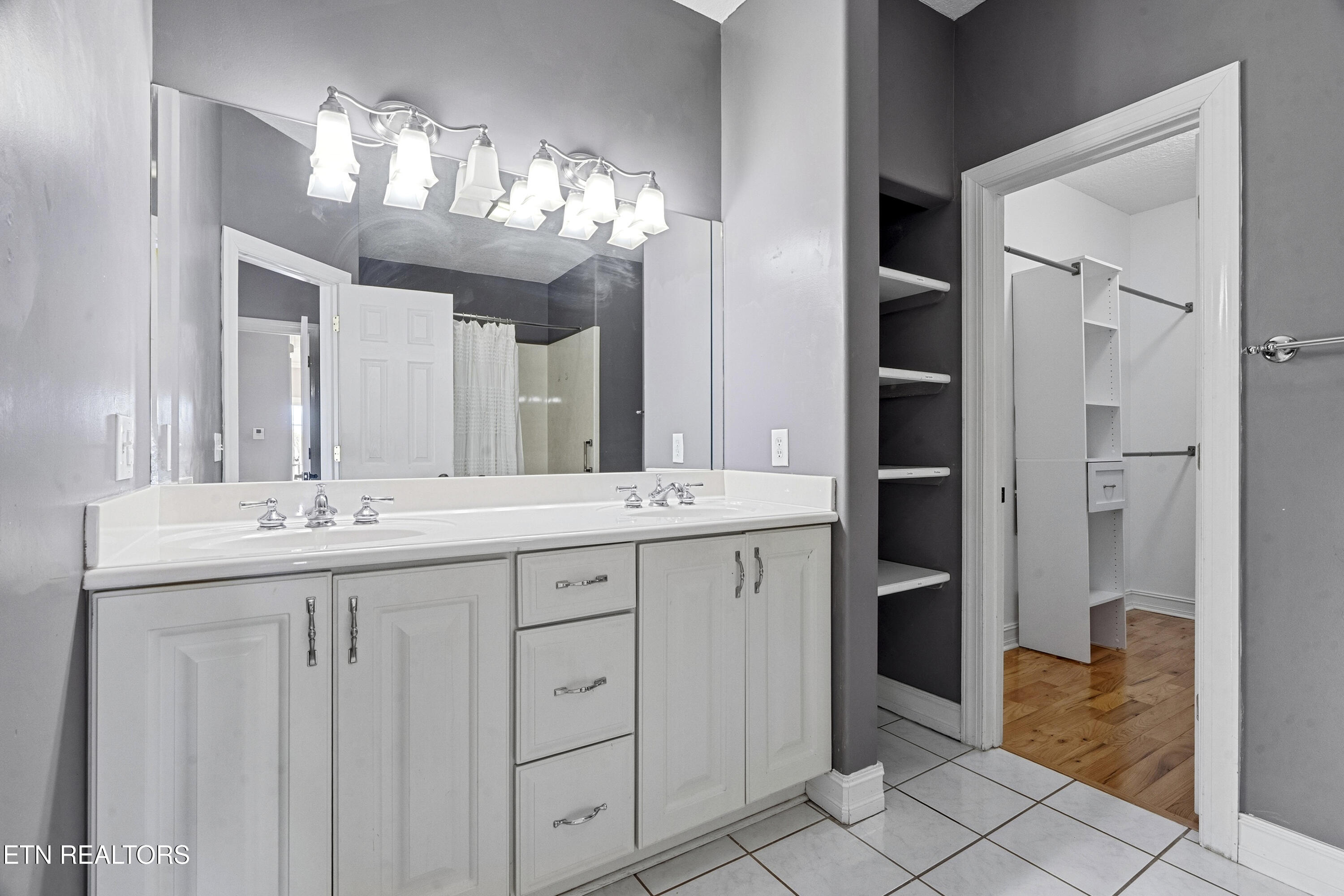 184 Victorias Landing Sevierville TN 37862