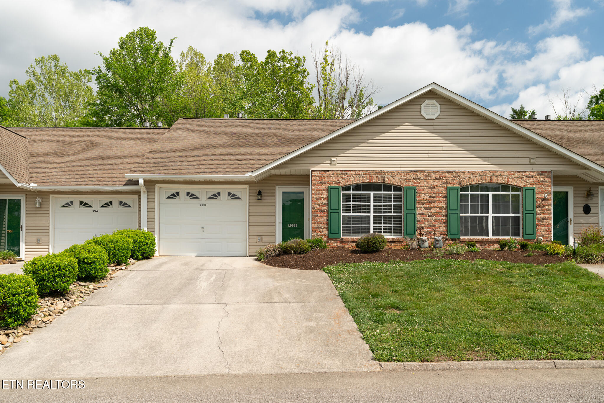7568 Creek Song Court Knoxville TN 37920