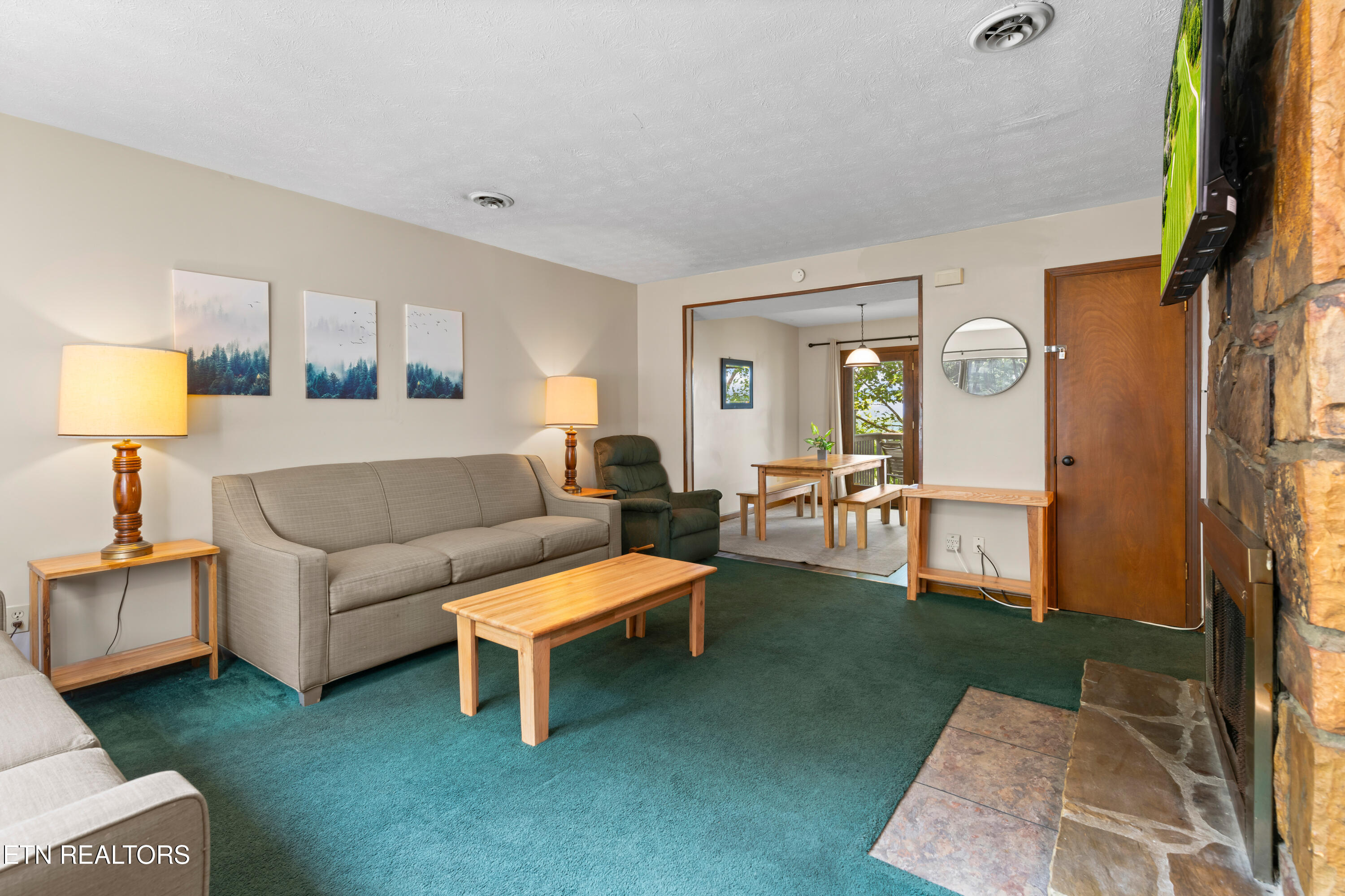 3729 Plaza Way Pigeon Forge TN 37863