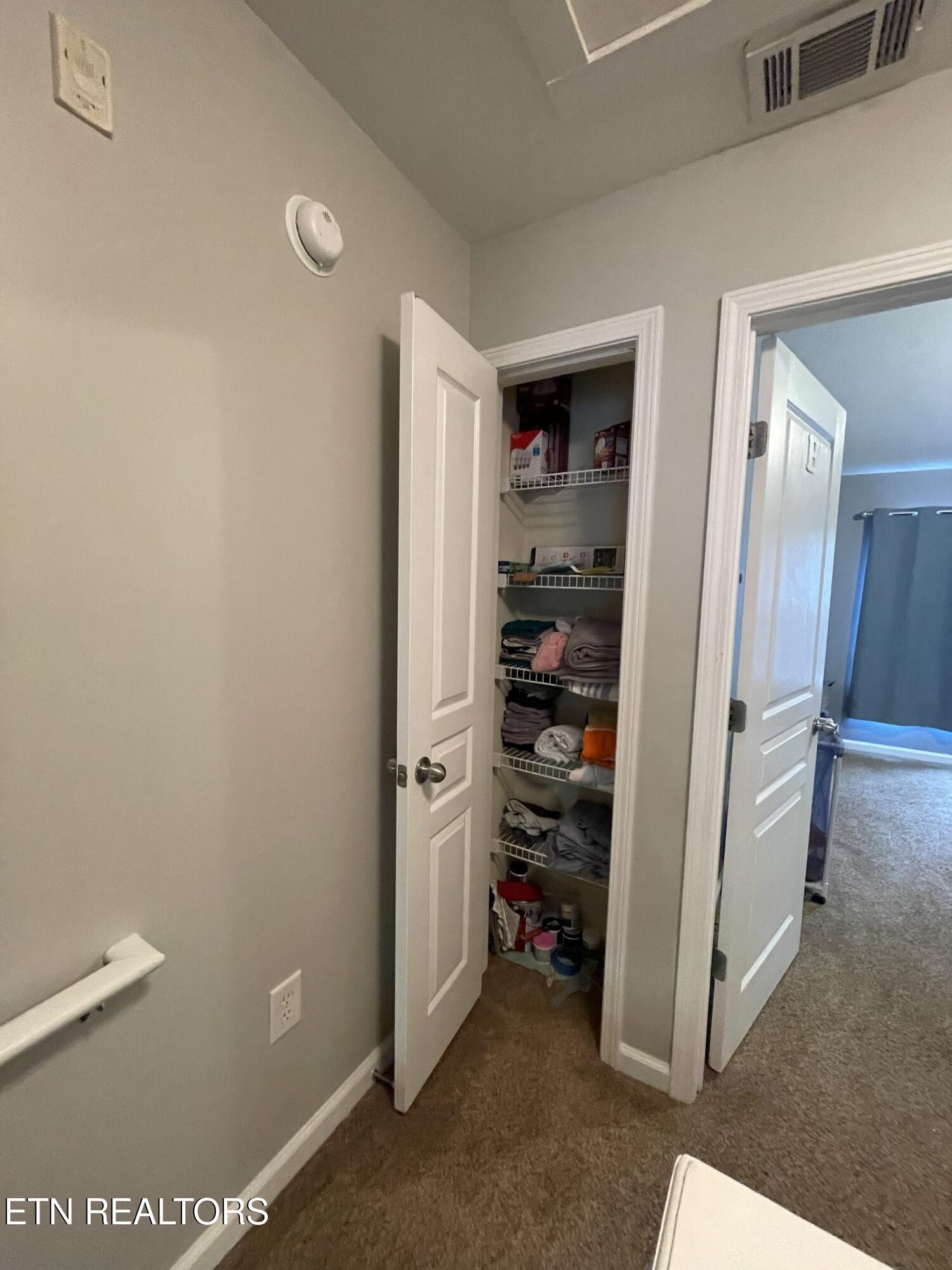 3950 Cherokee Woods Way Knoxville TN 37920