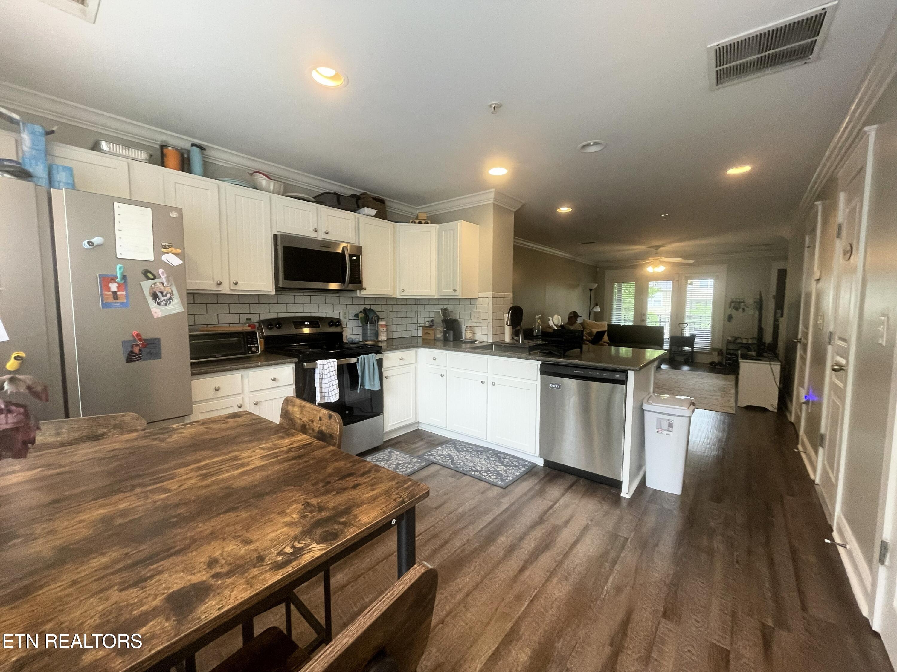 3950 Cherokee Woods Way Knoxville TN 37920