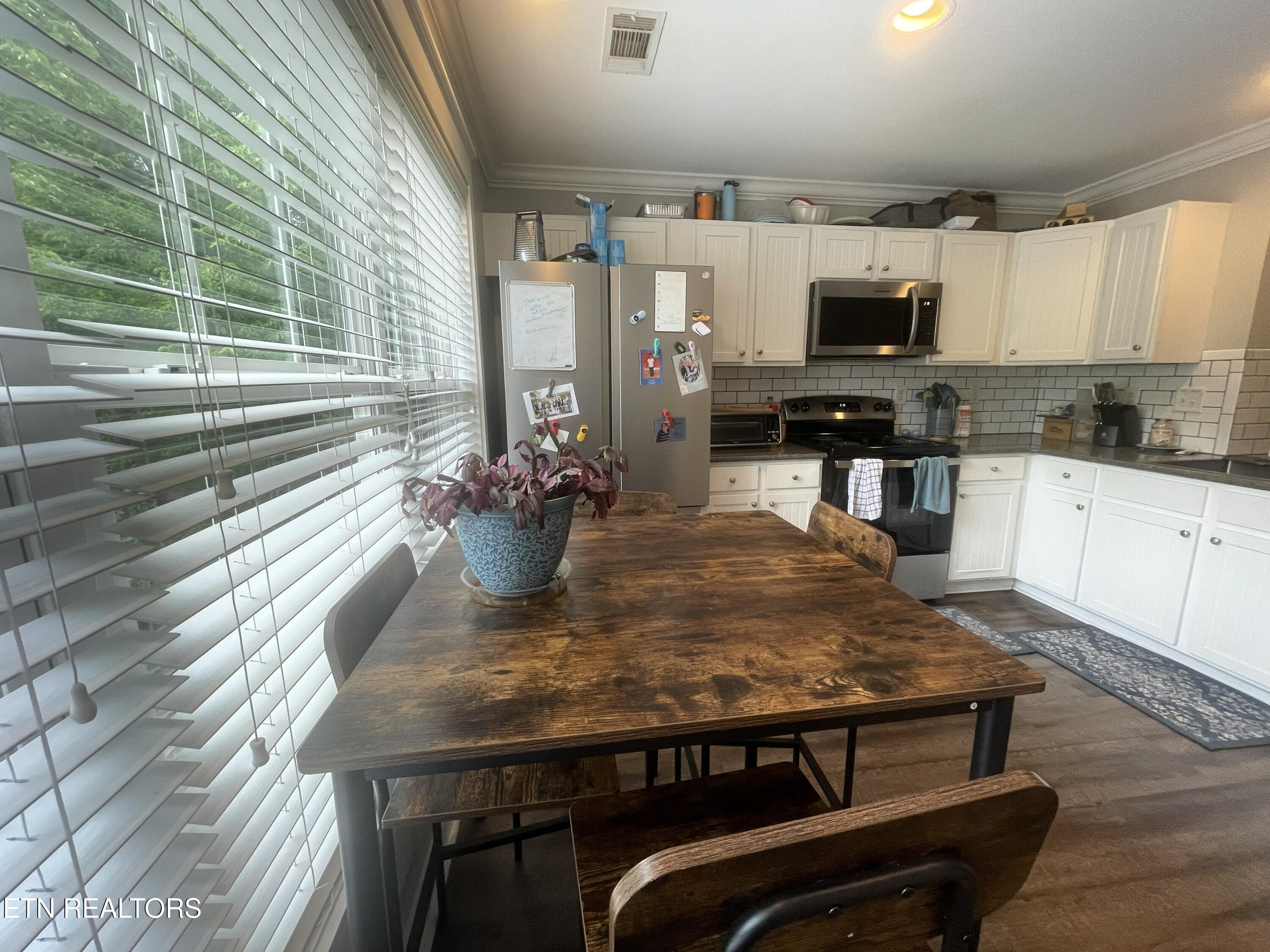 3950 Cherokee Woods Way Knoxville TN 37920