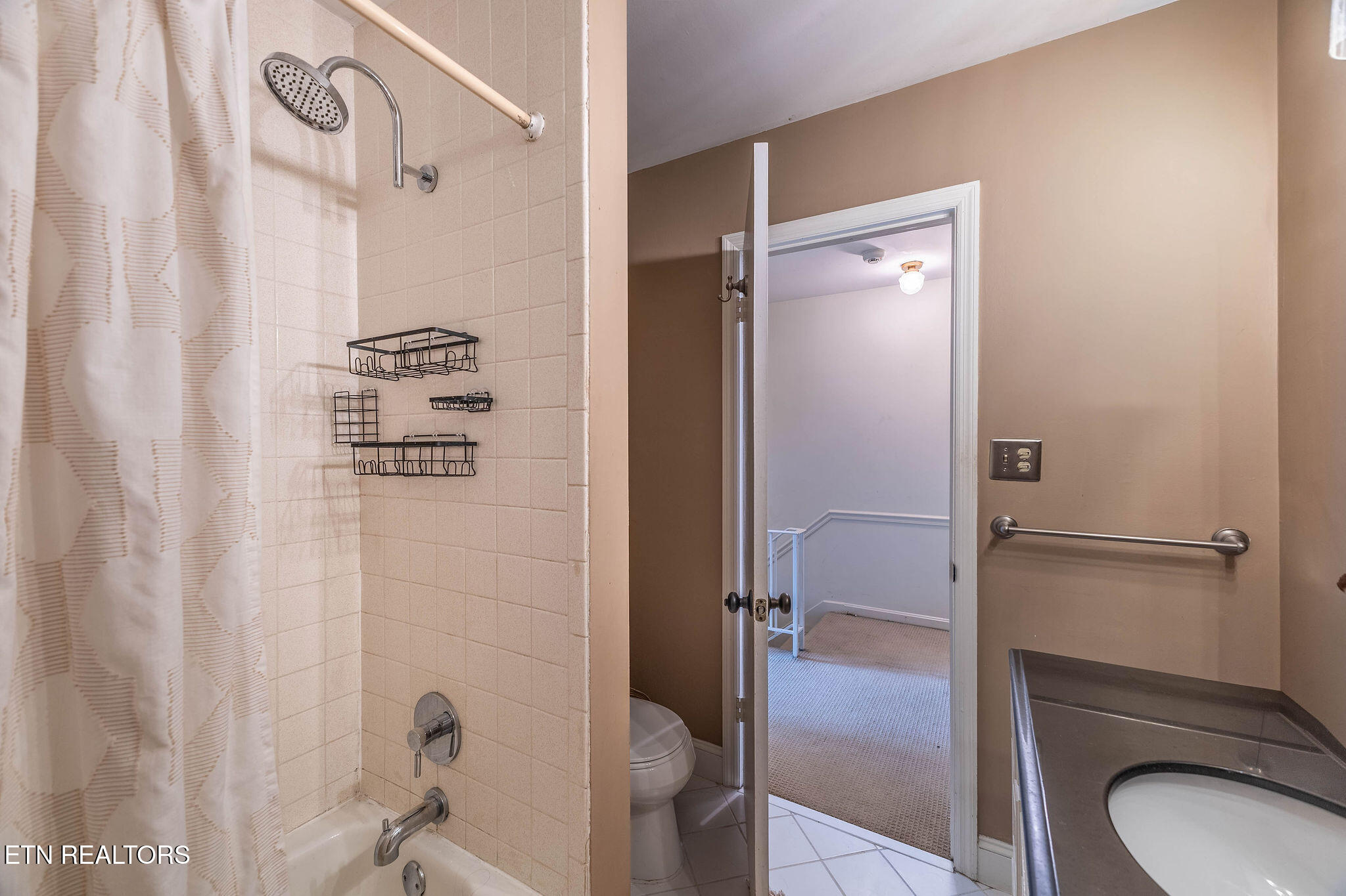 7019 Traditional Drive Knoxville TN 37909