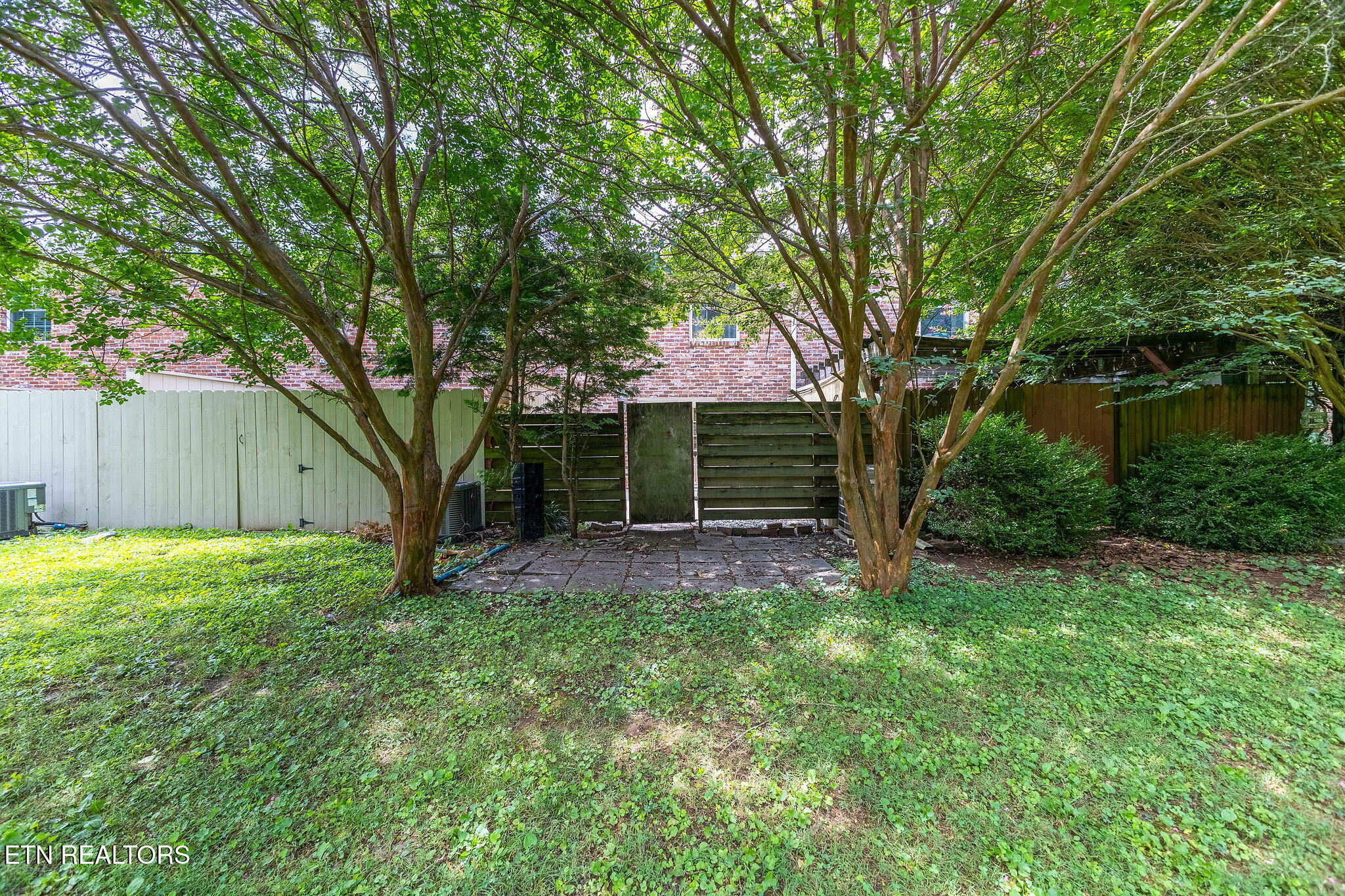 7019 Traditional Drive Knoxville TN 37909