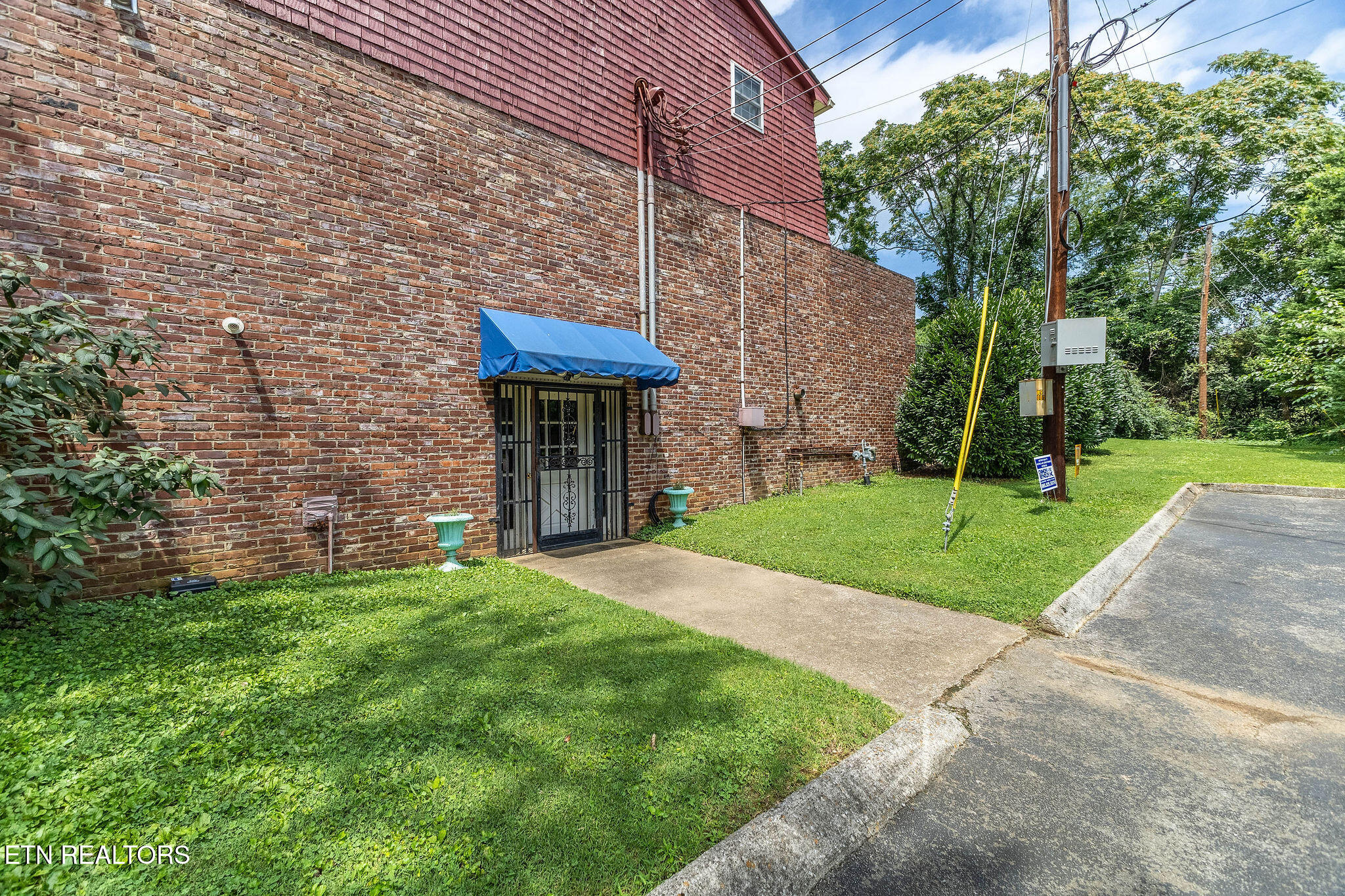 7019 Traditional Drive Knoxville TN 37909
