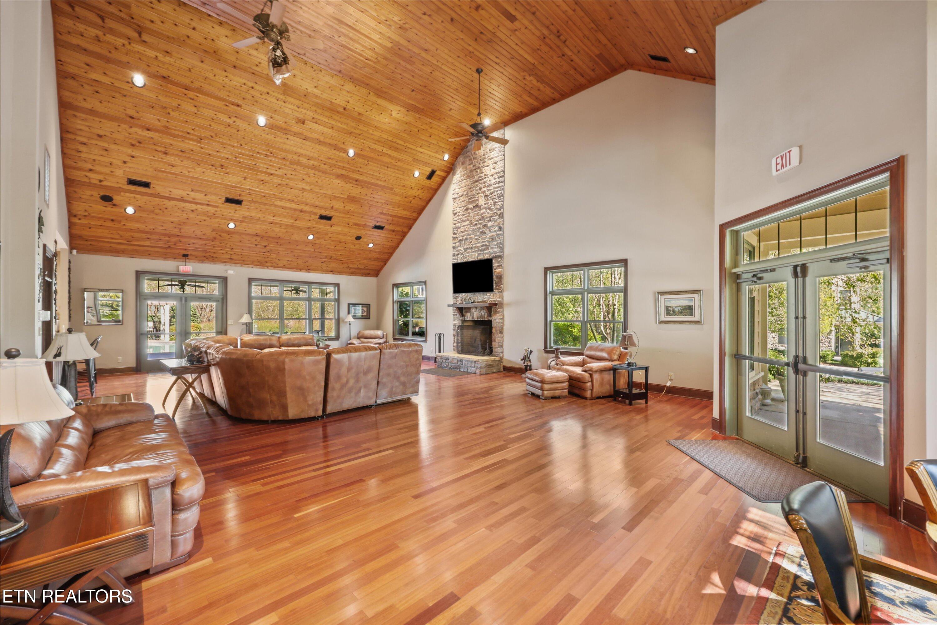 210 Waterside Circle Andersonville TN 37705
