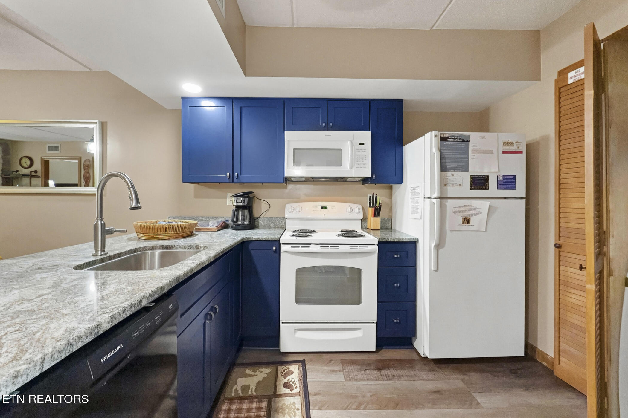 1155 Upper Alpine Way Gatlinburg TN 37738