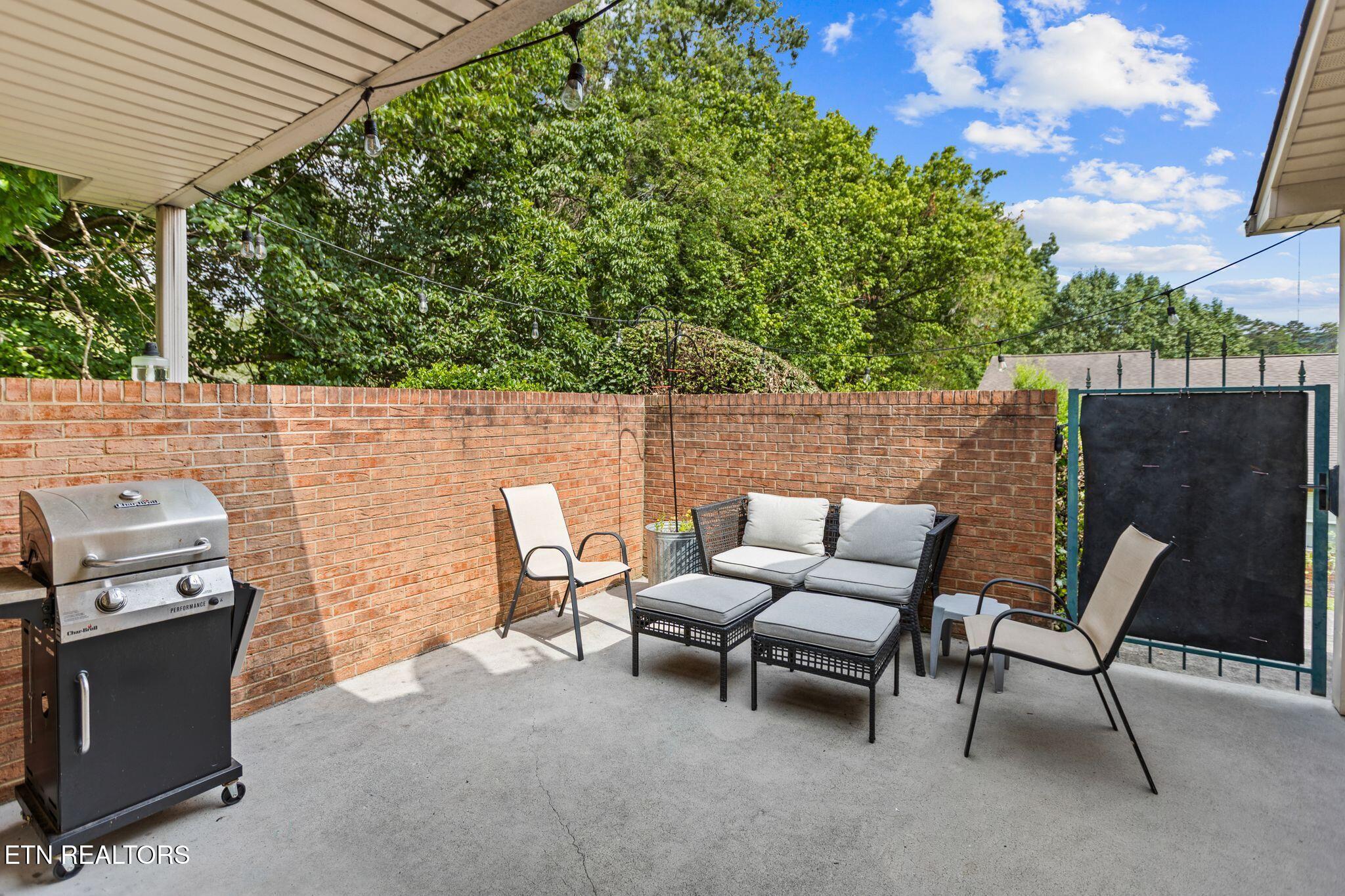 4522 Shamus Way Knoxville TN 37918