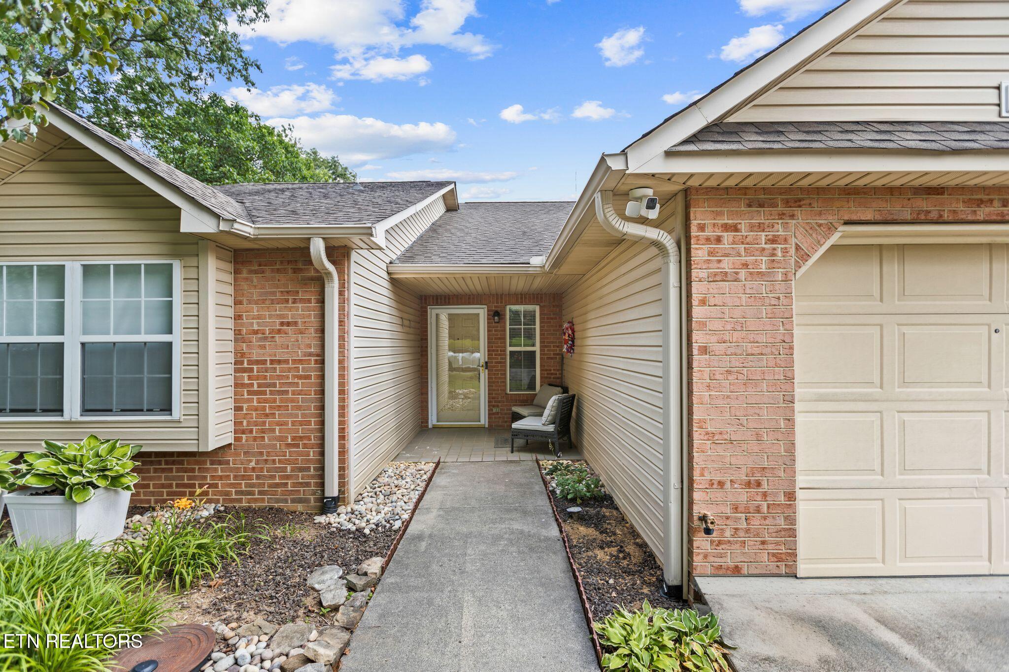 4522 Shamus Way Knoxville TN 37918