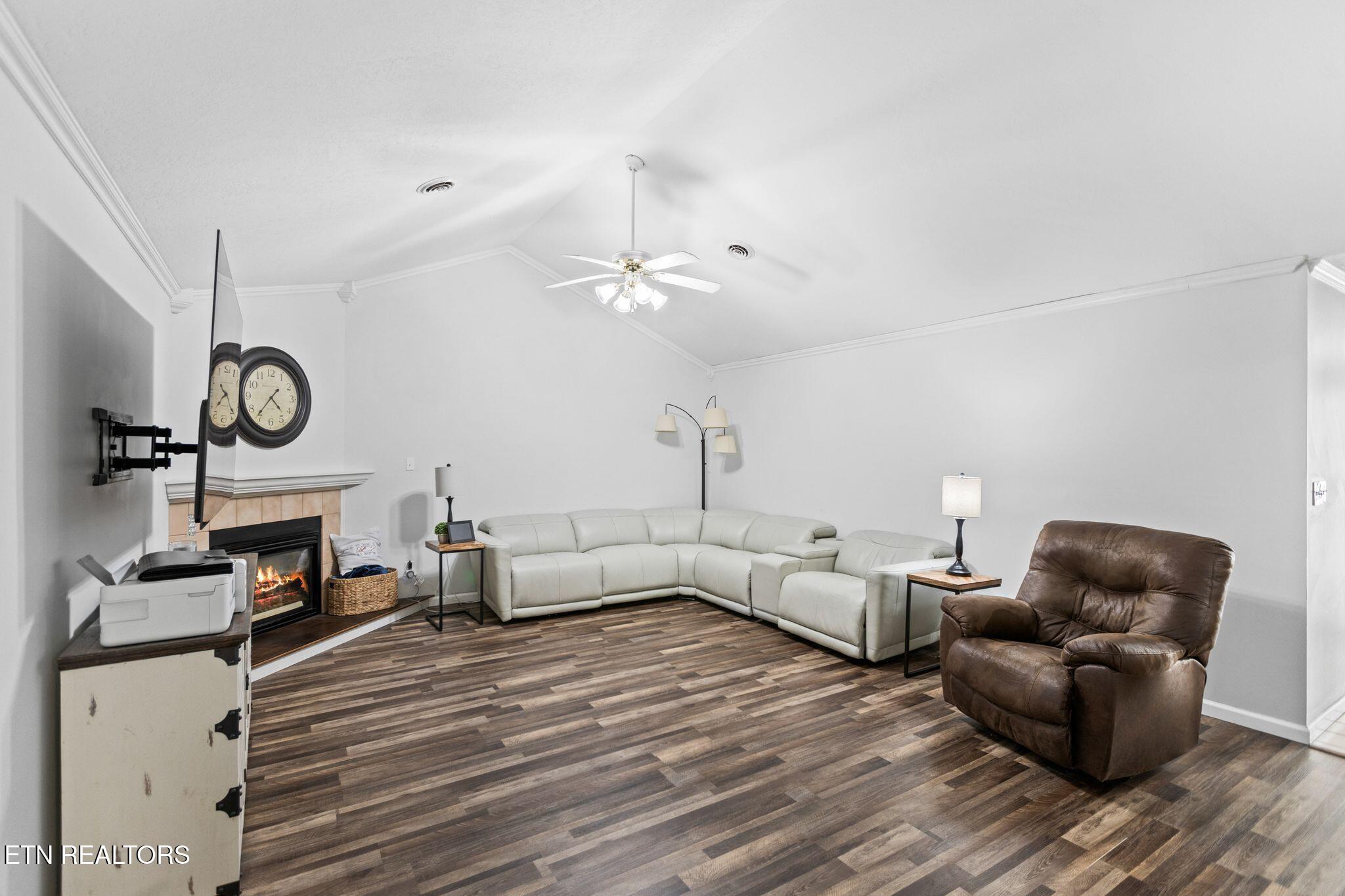 4522 Shamus Way Knoxville TN 37918