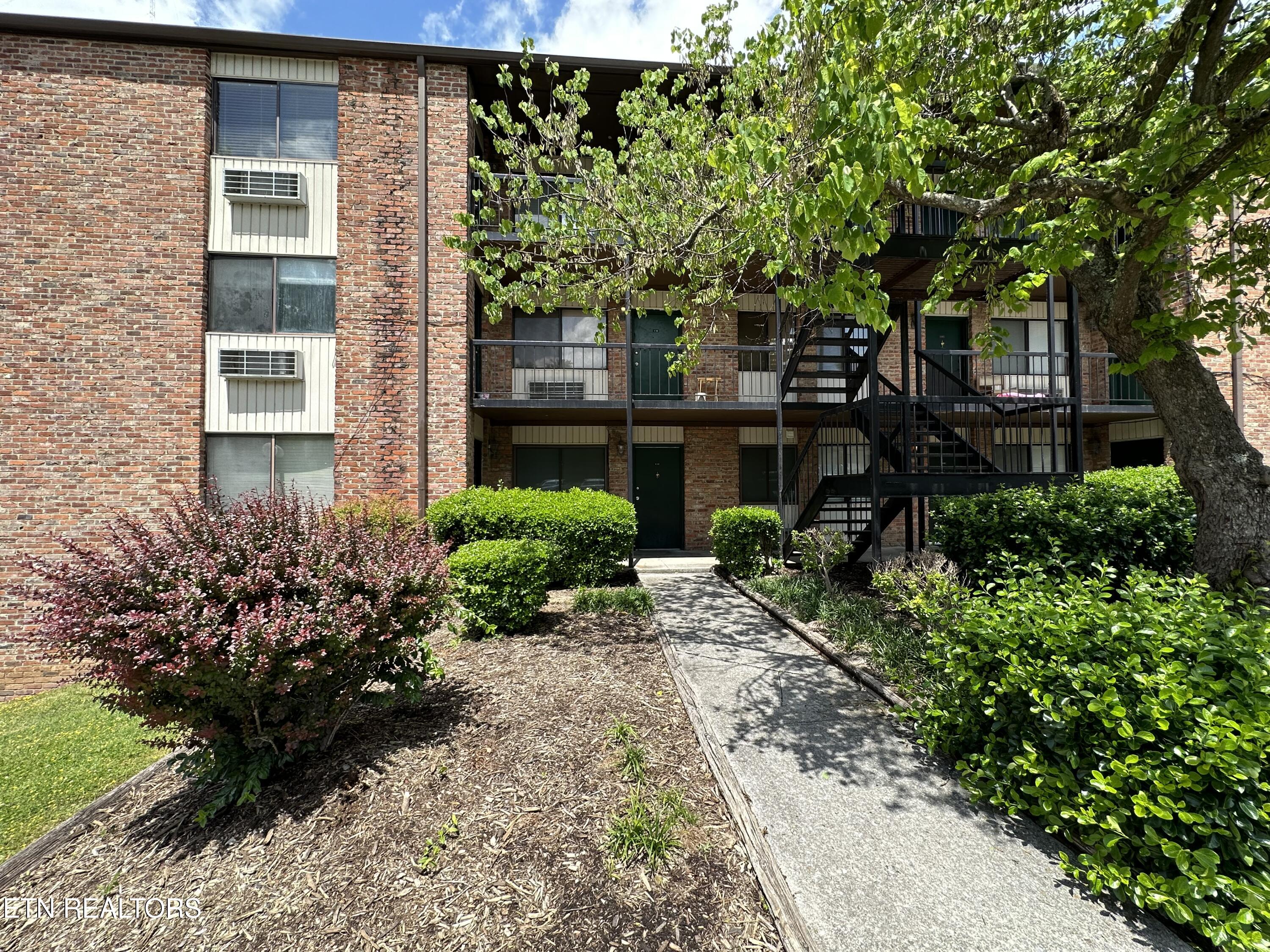 2718 Painter Avenue Knoxville TN 37919