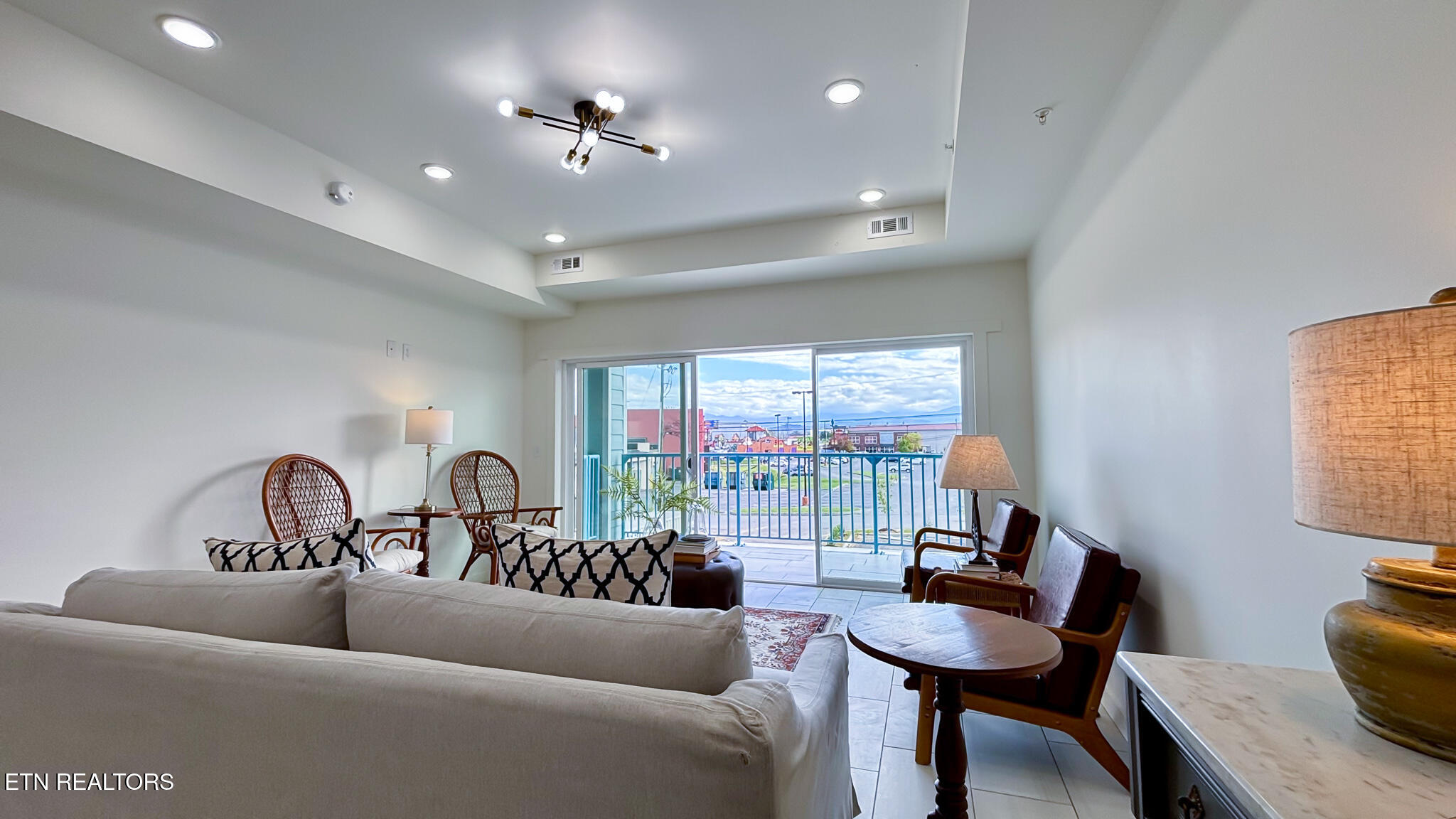 129 Sugarfoot Way Pigeon Forge TN 37863