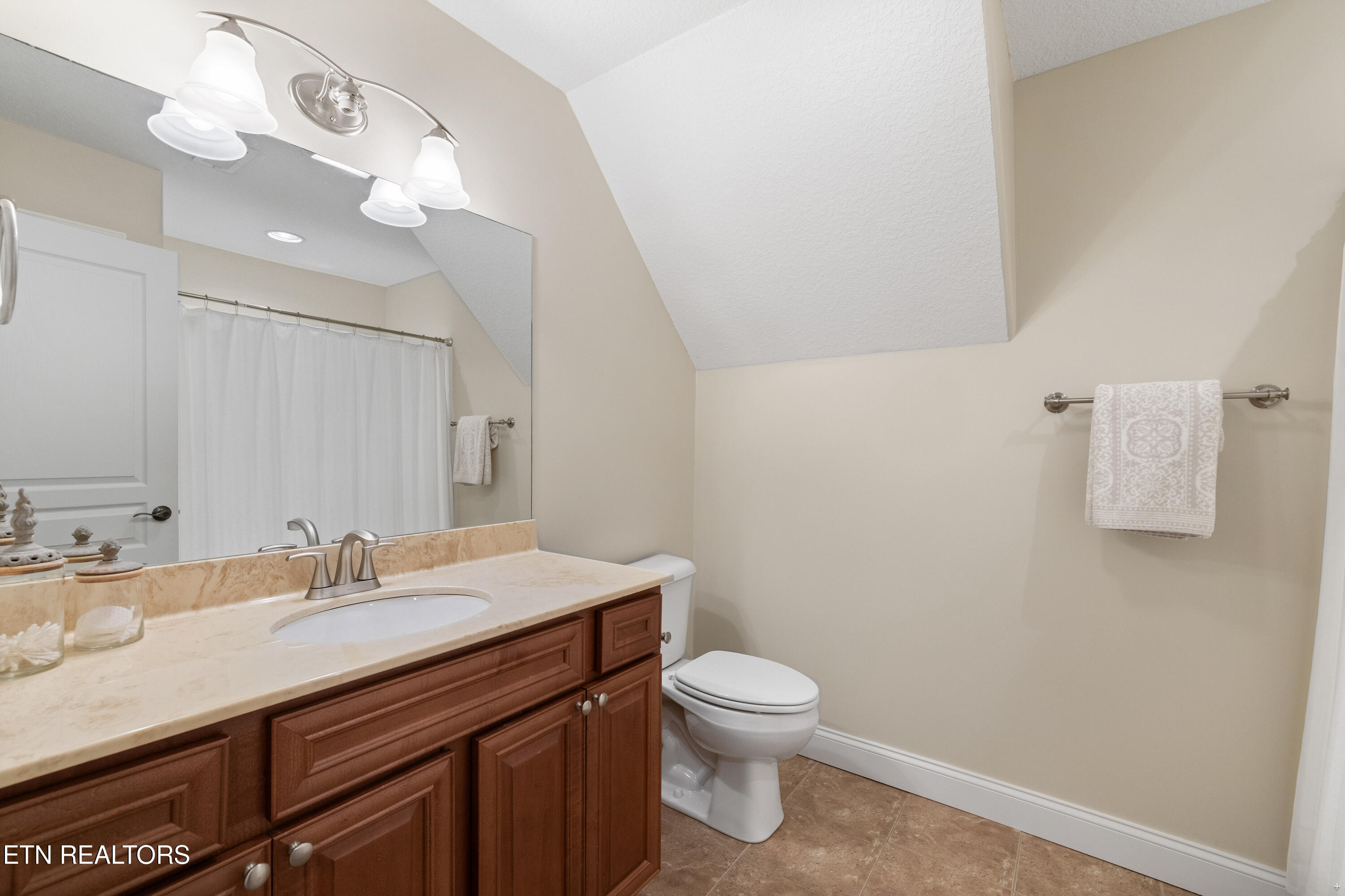 7302 Napa Valley Way Knoxville TN 37931