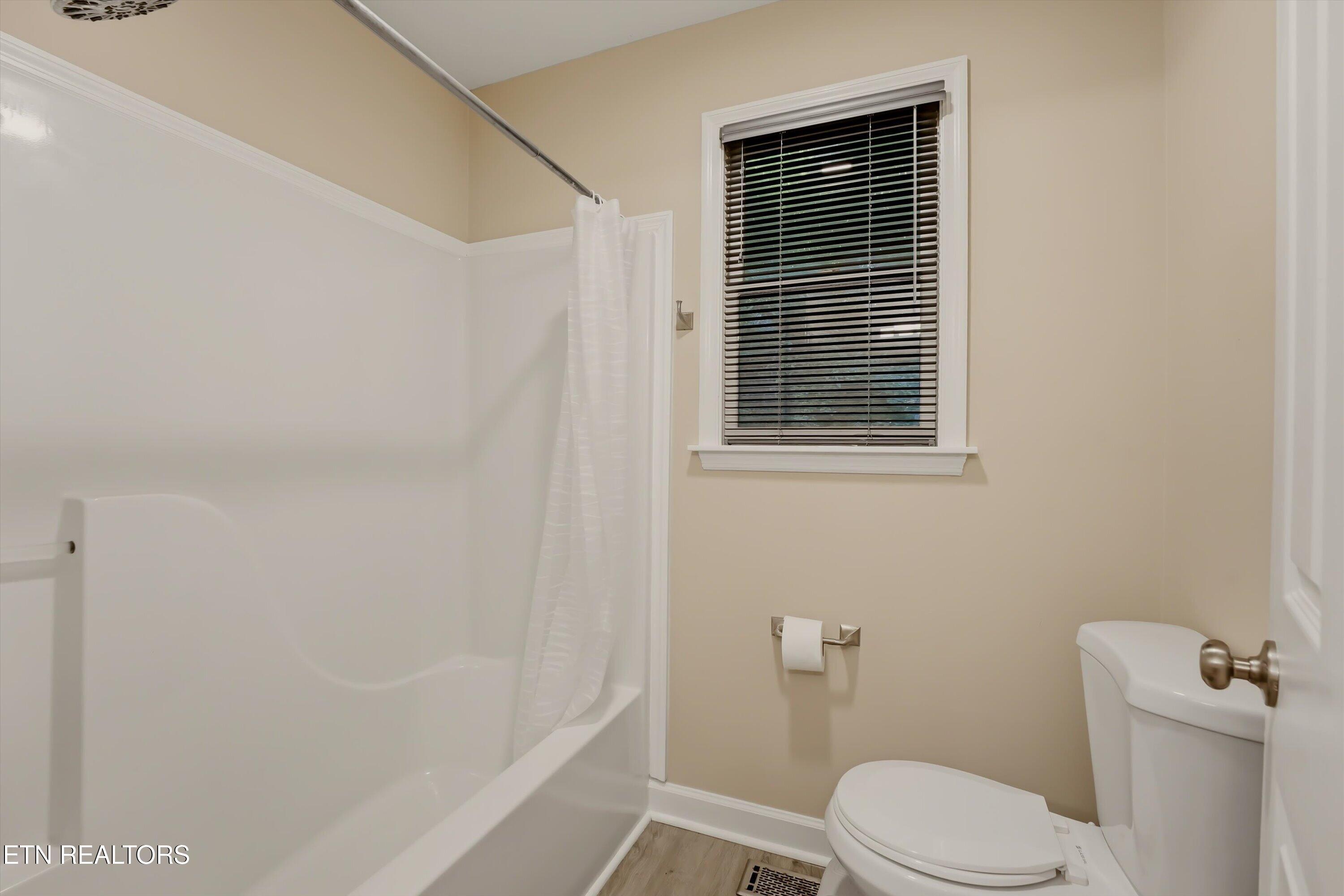 14 Belmont Court Oak Ridge TN 37830