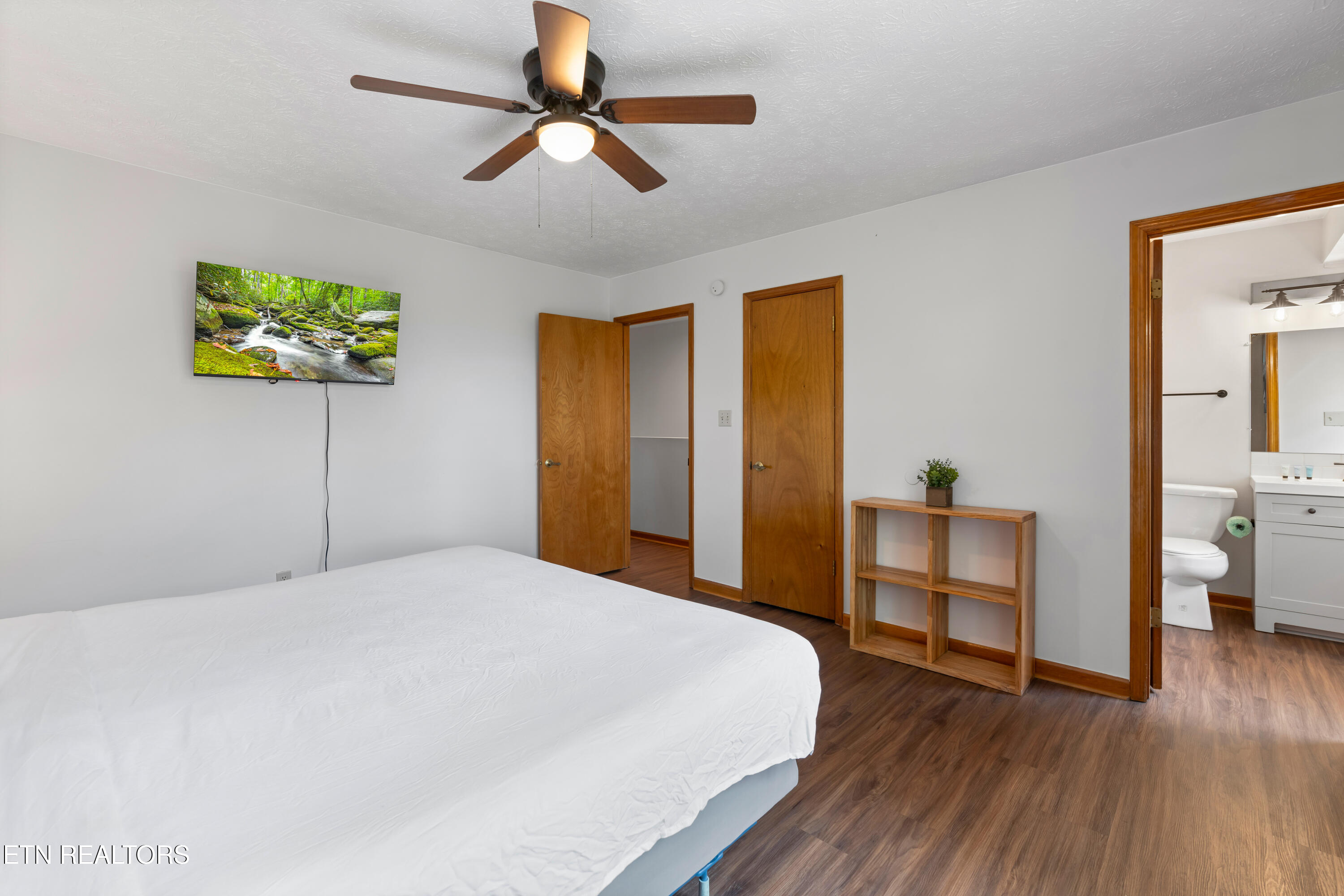 3729 Plaza Way Pigeon Forge TN 37863