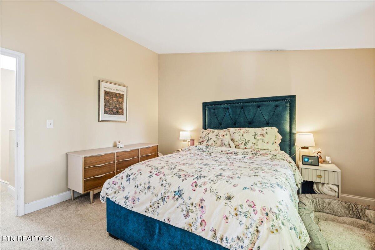 1974 Cherokee Bluff Drive Knoxville TN 37920