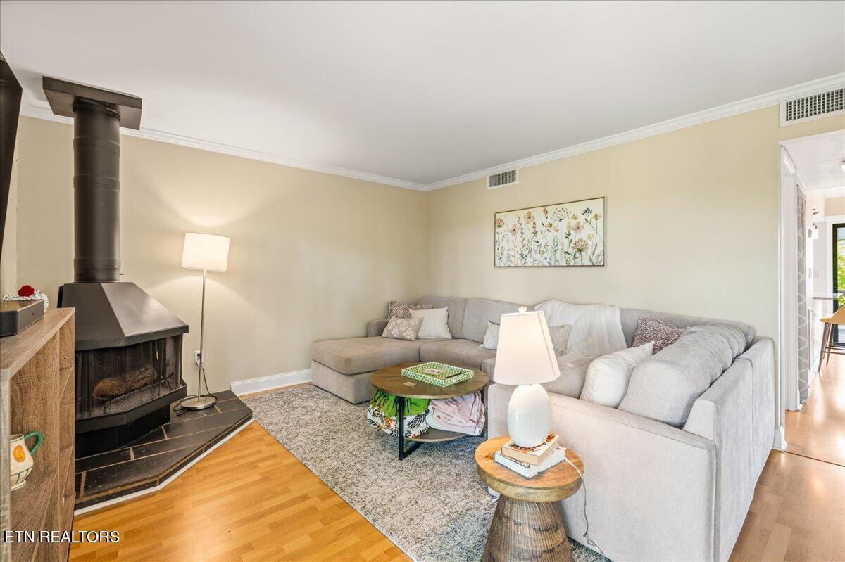 1974 Cherokee Bluff Drive Knoxville TN 37920