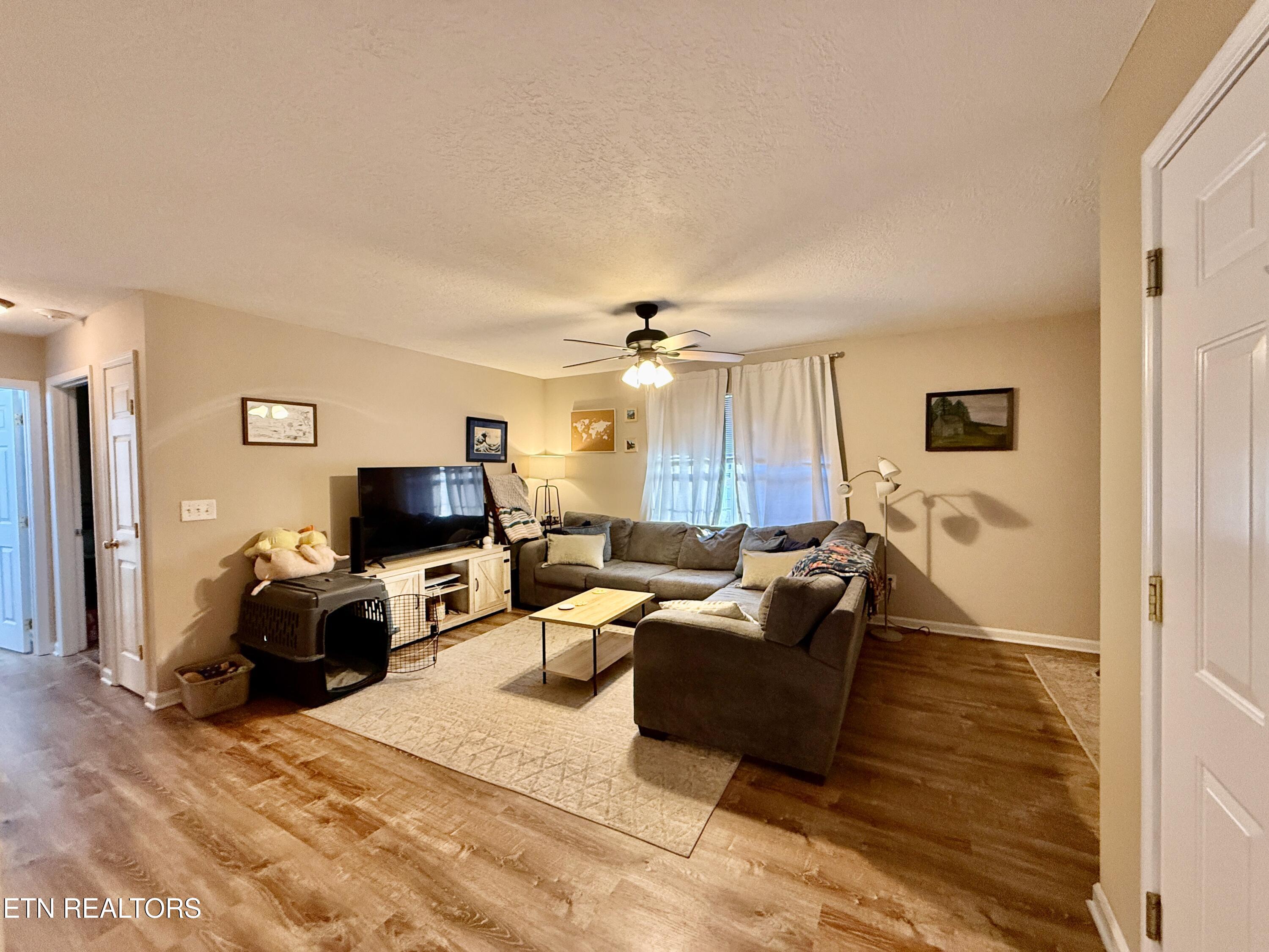 1640 Maple View Way Knoxville TN 37918