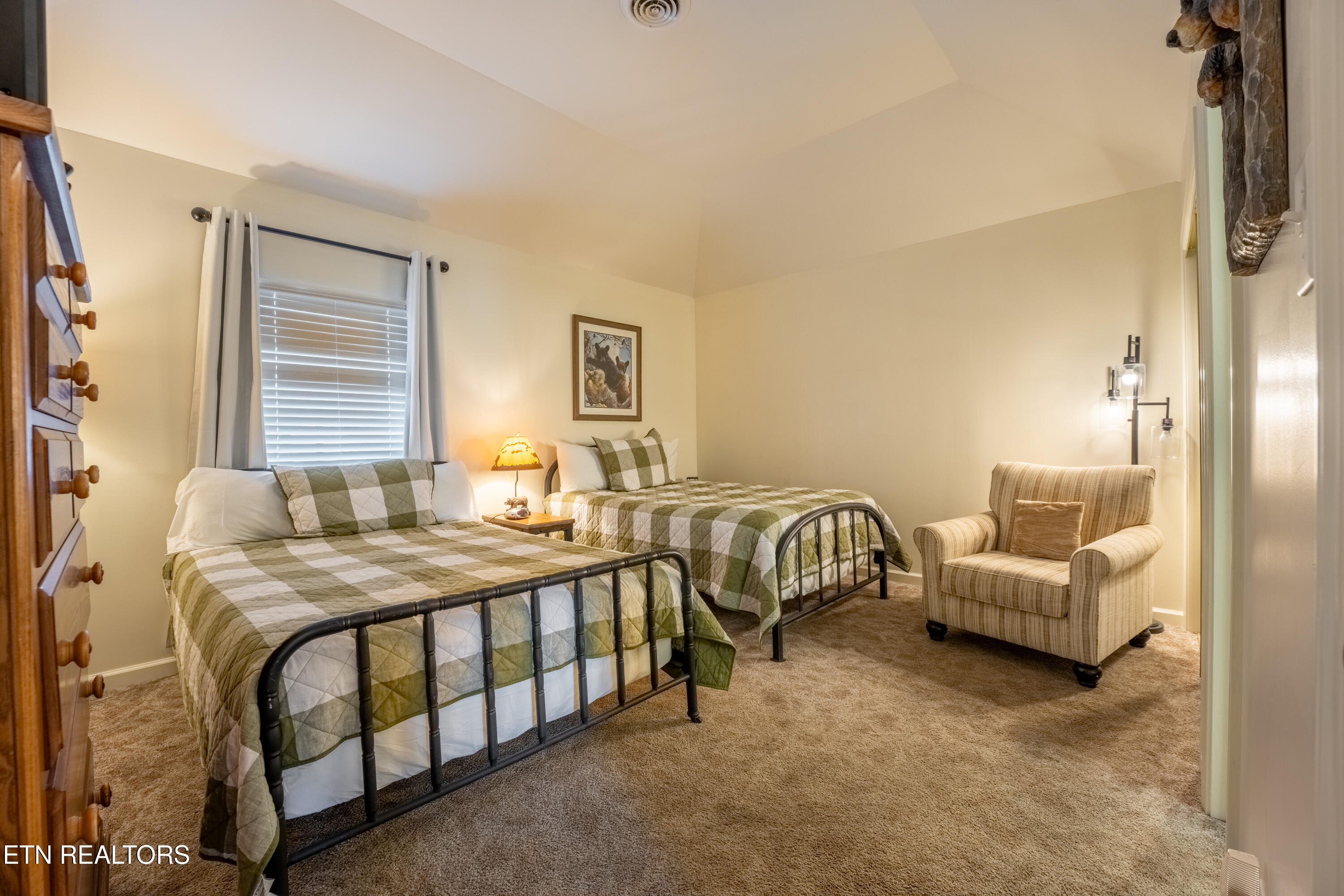 205 Ogle Drive Pigeon Forge TN 37863