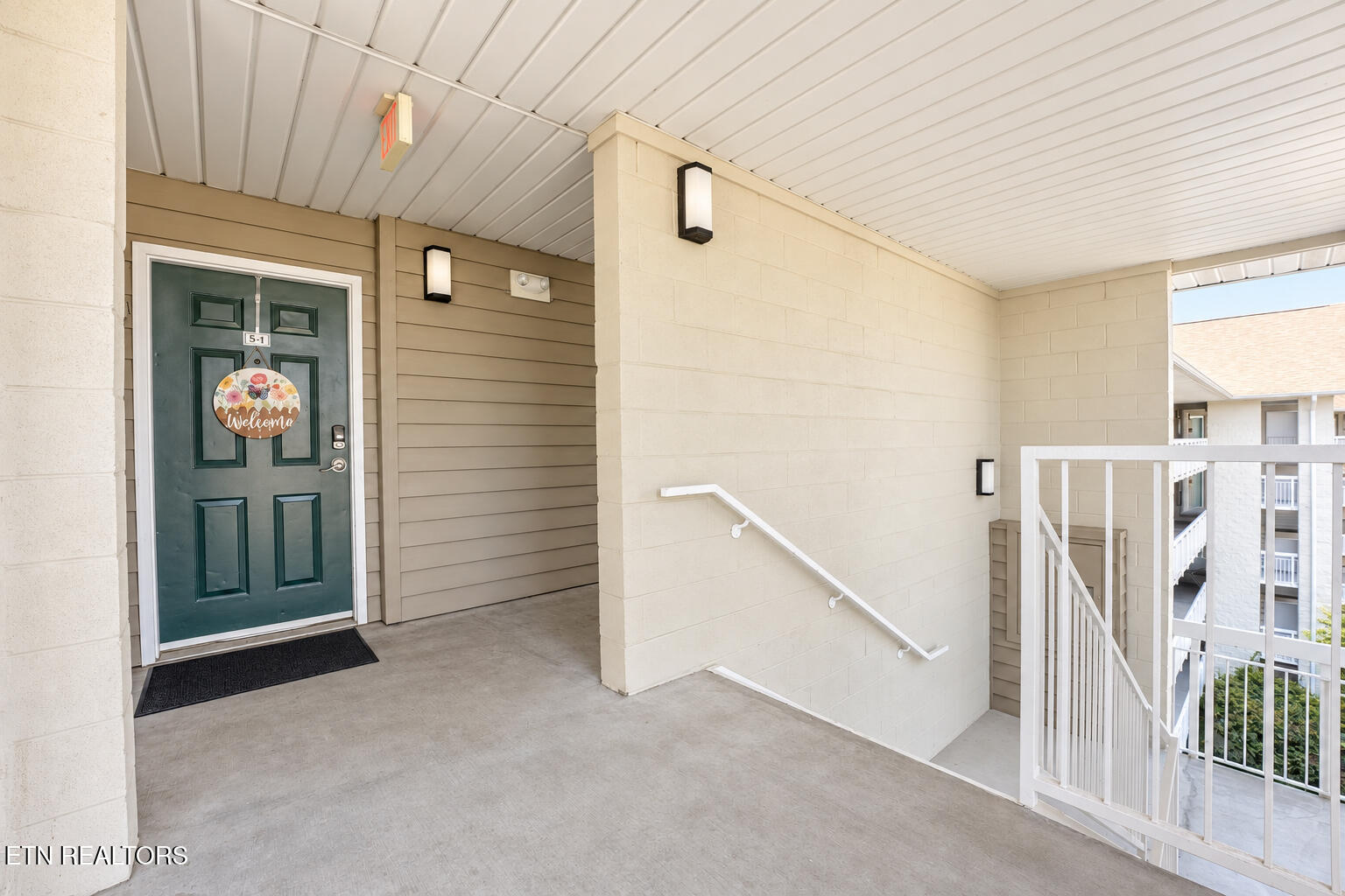 205 Ogle Drive Pigeon Forge TN 37863
