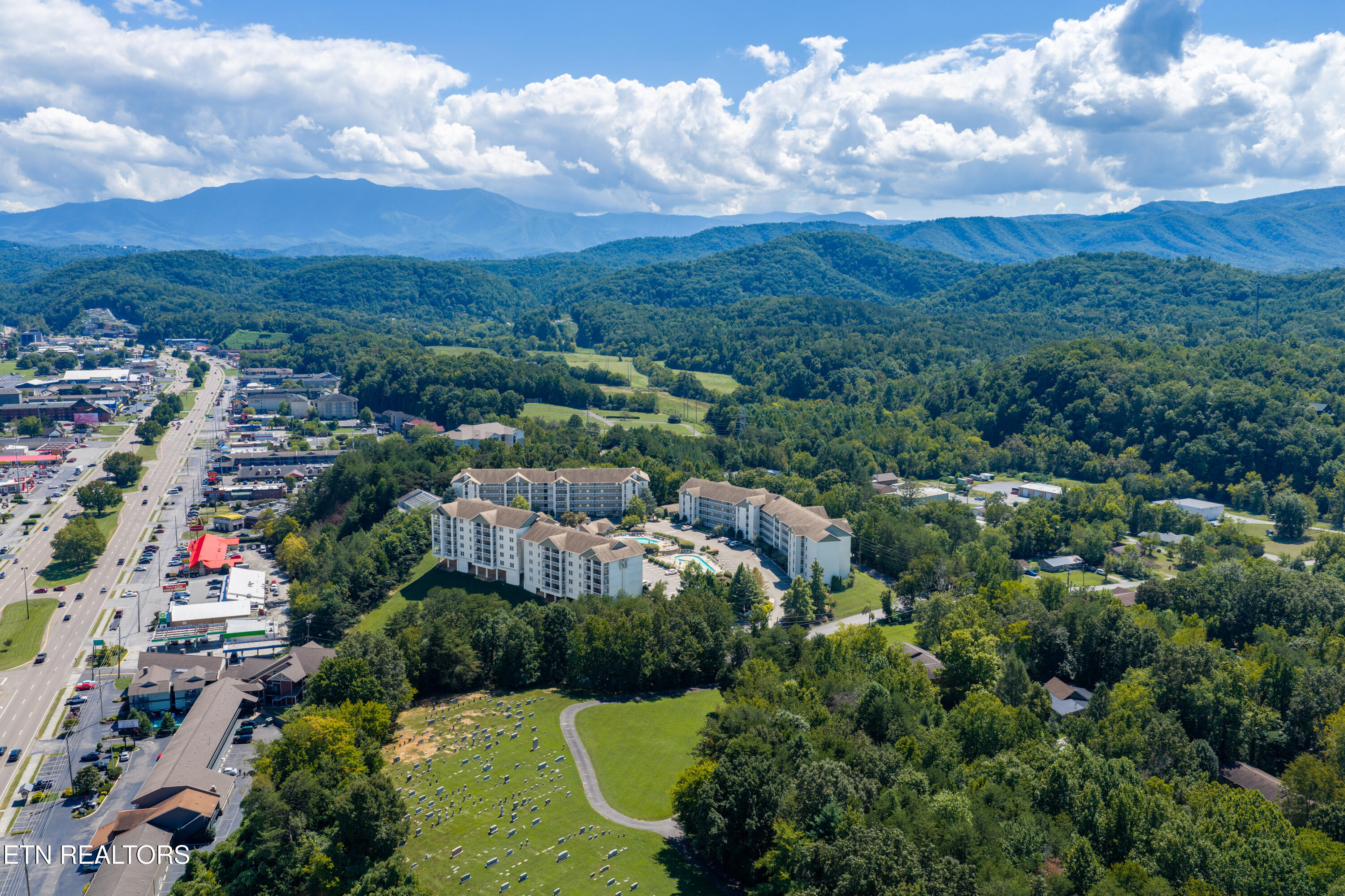 205 Ogle Drive Pigeon Forge TN 37863