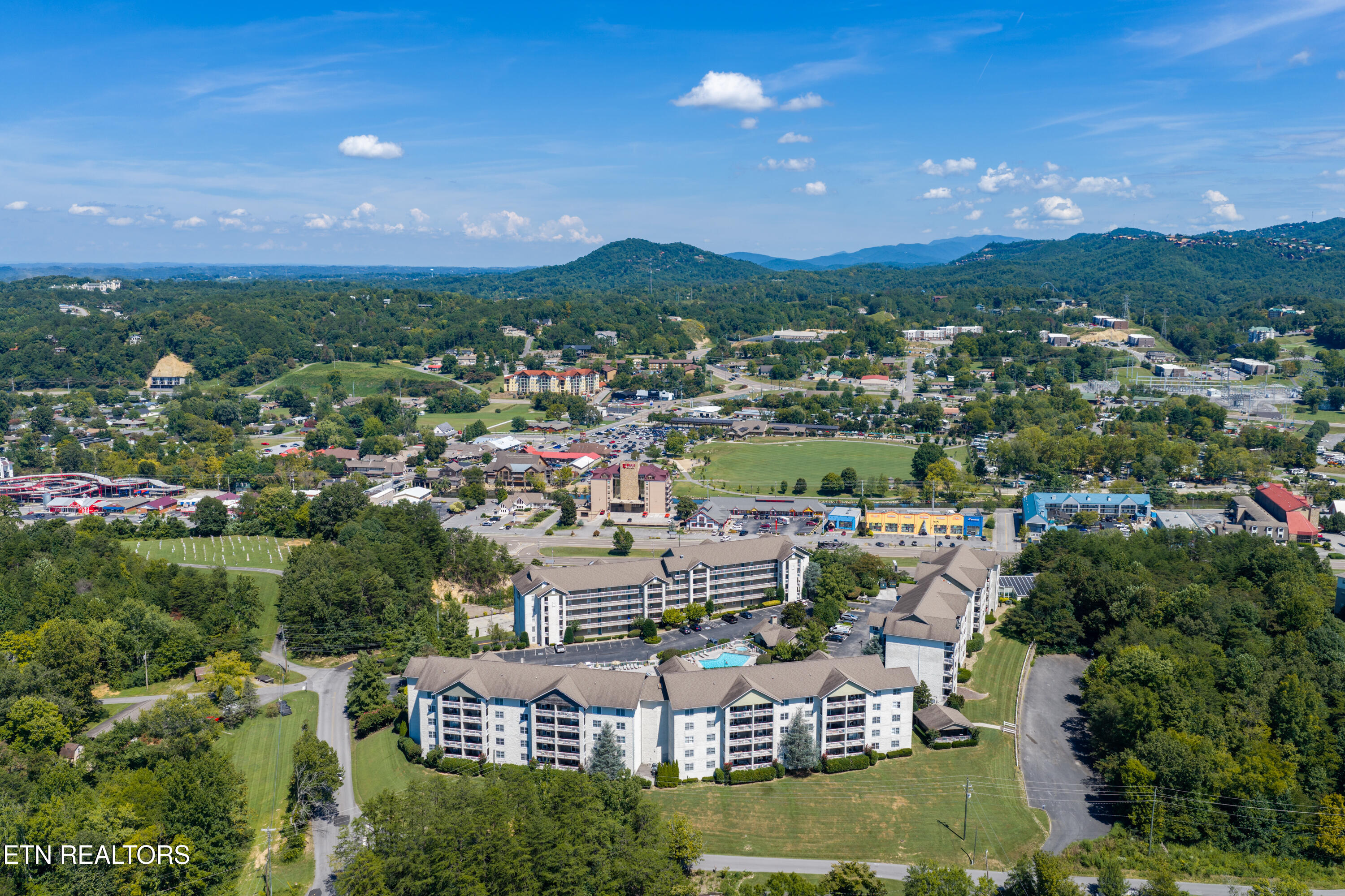 205 Ogle Drive Pigeon Forge TN 37863