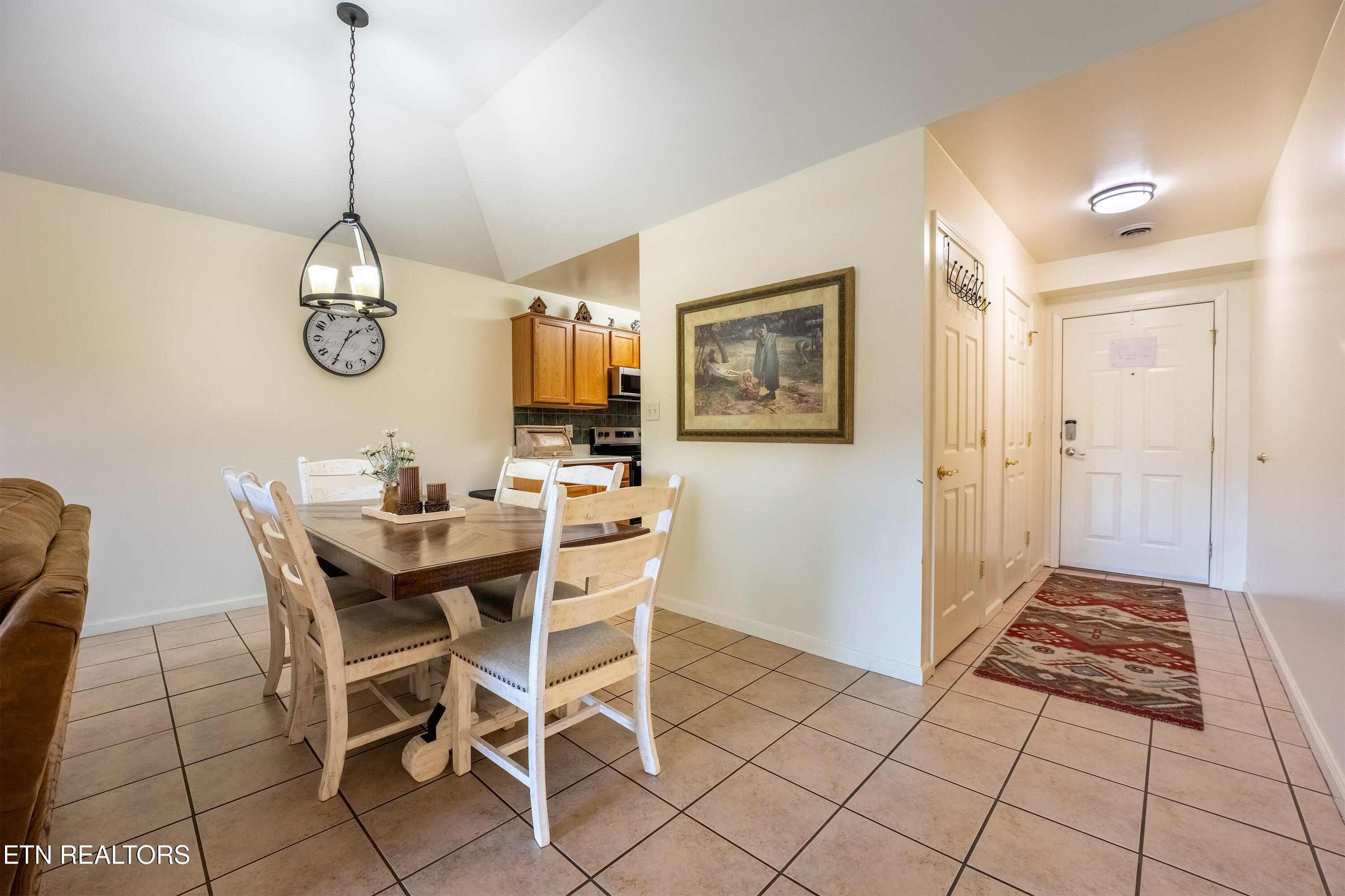 205 Ogle Drive Pigeon Forge TN 37863
