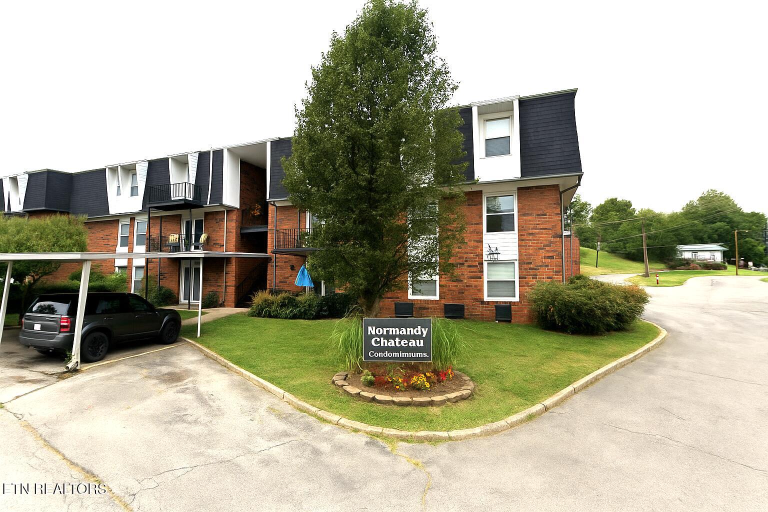 1625 Woodrow Drive Knoxville TN 37918