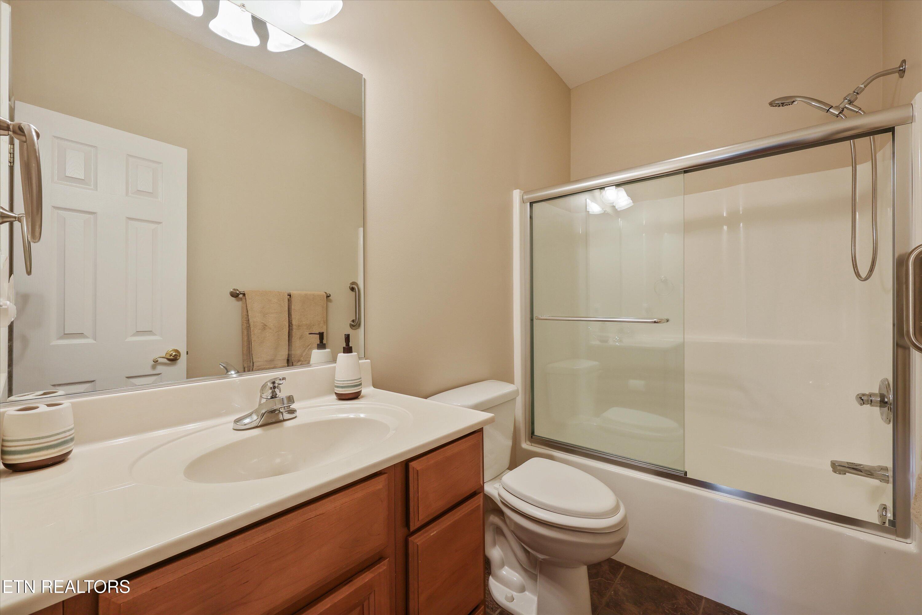 4647 Oak Meadow Way Knoxville TN 37918