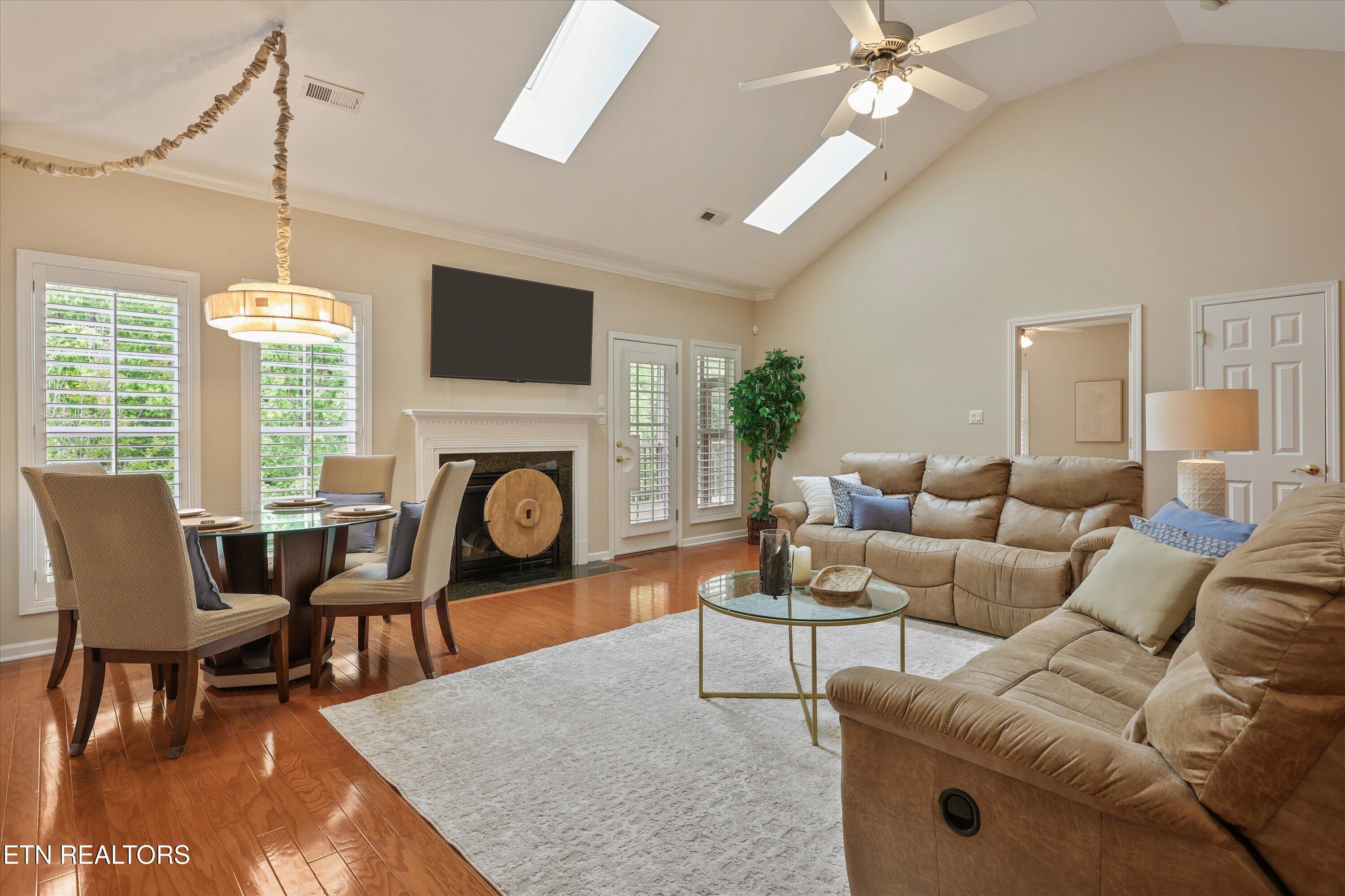 4647 Oak Meadow Way Knoxville TN 37918