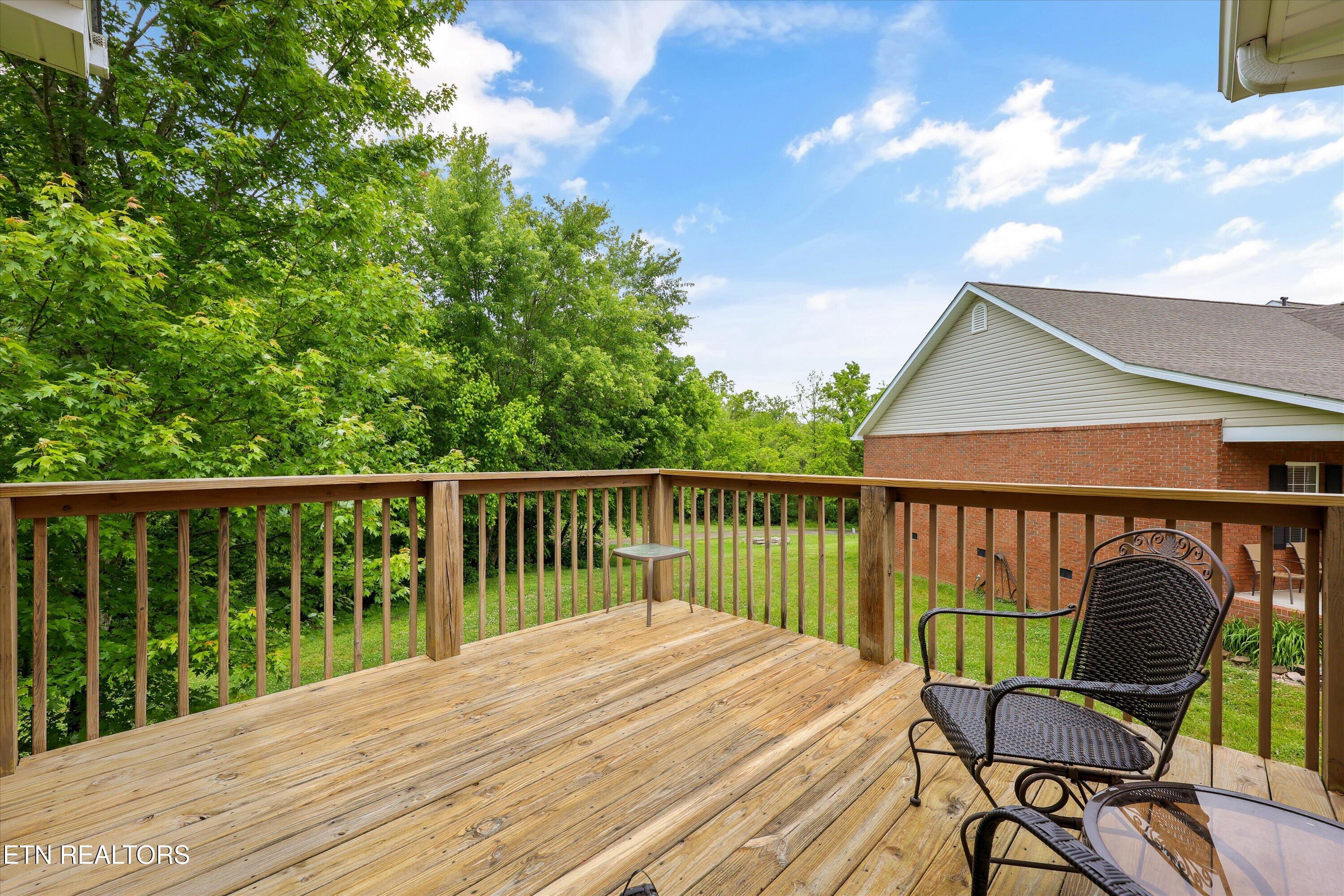 4647 Oak Meadow Way Knoxville TN 37918