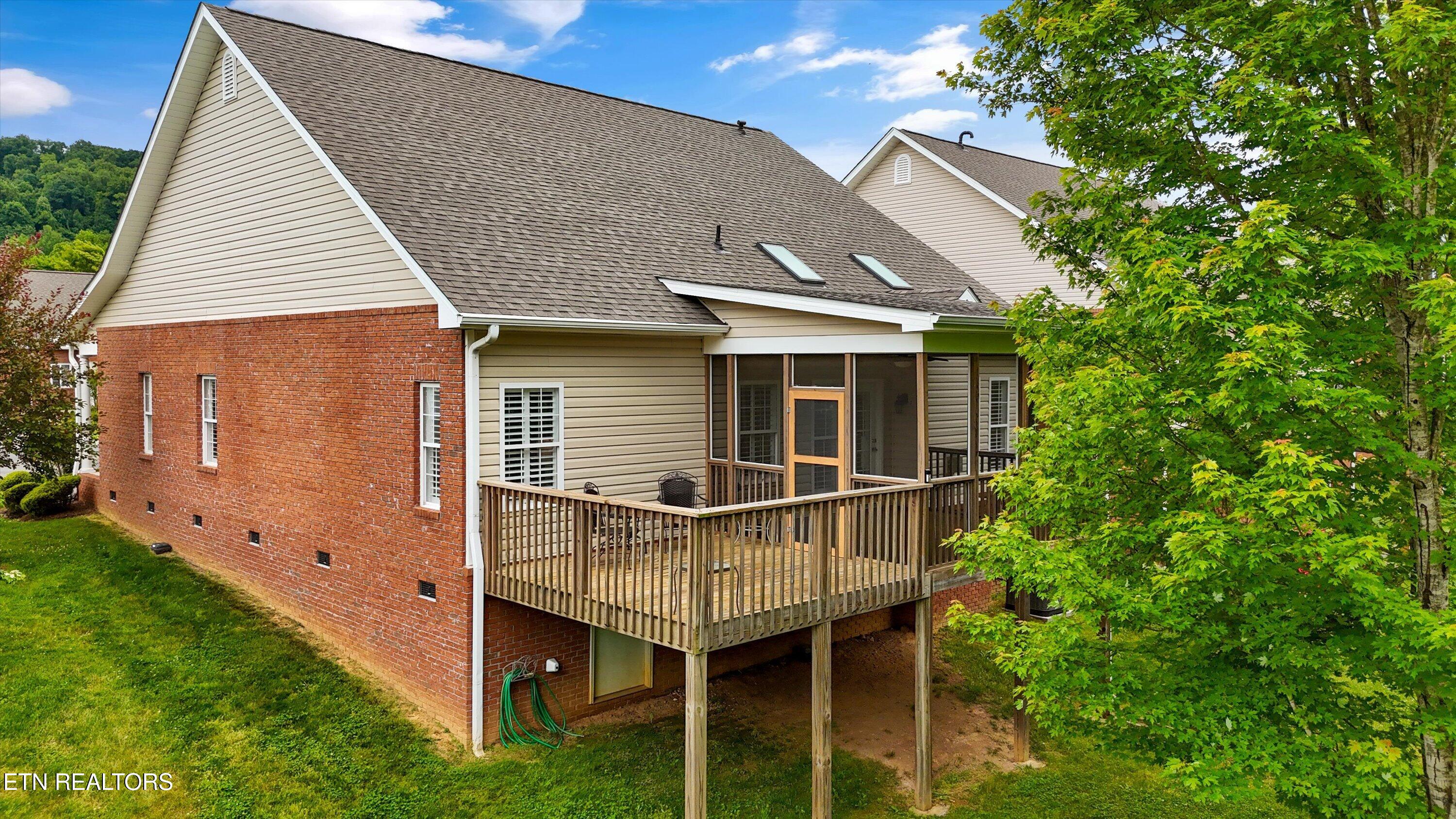4647 Oak Meadow Way Knoxville TN 37918