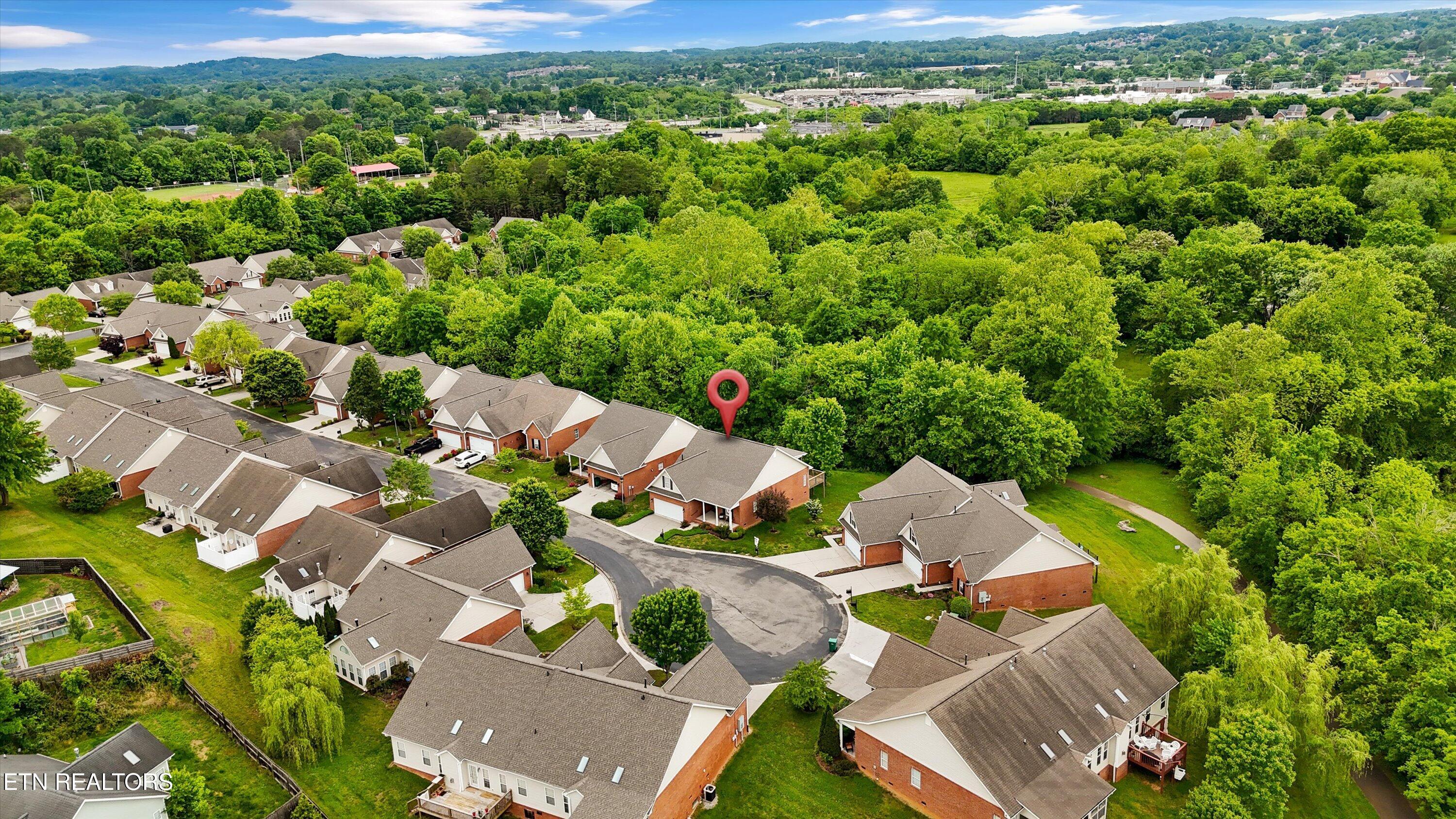 4647 Oak Meadow Way Knoxville TN 37918