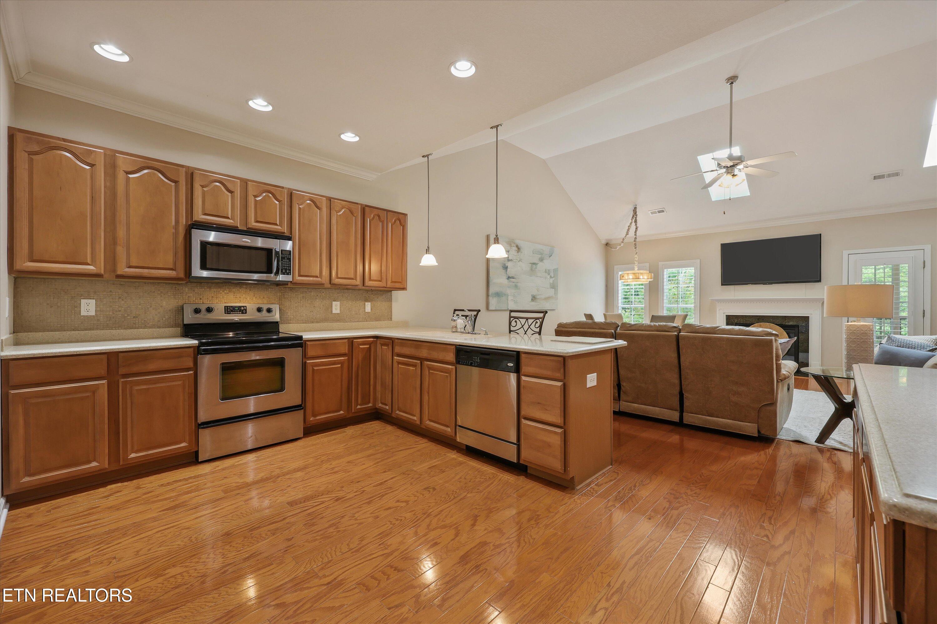 4647 Oak Meadow Way Knoxville TN 37918