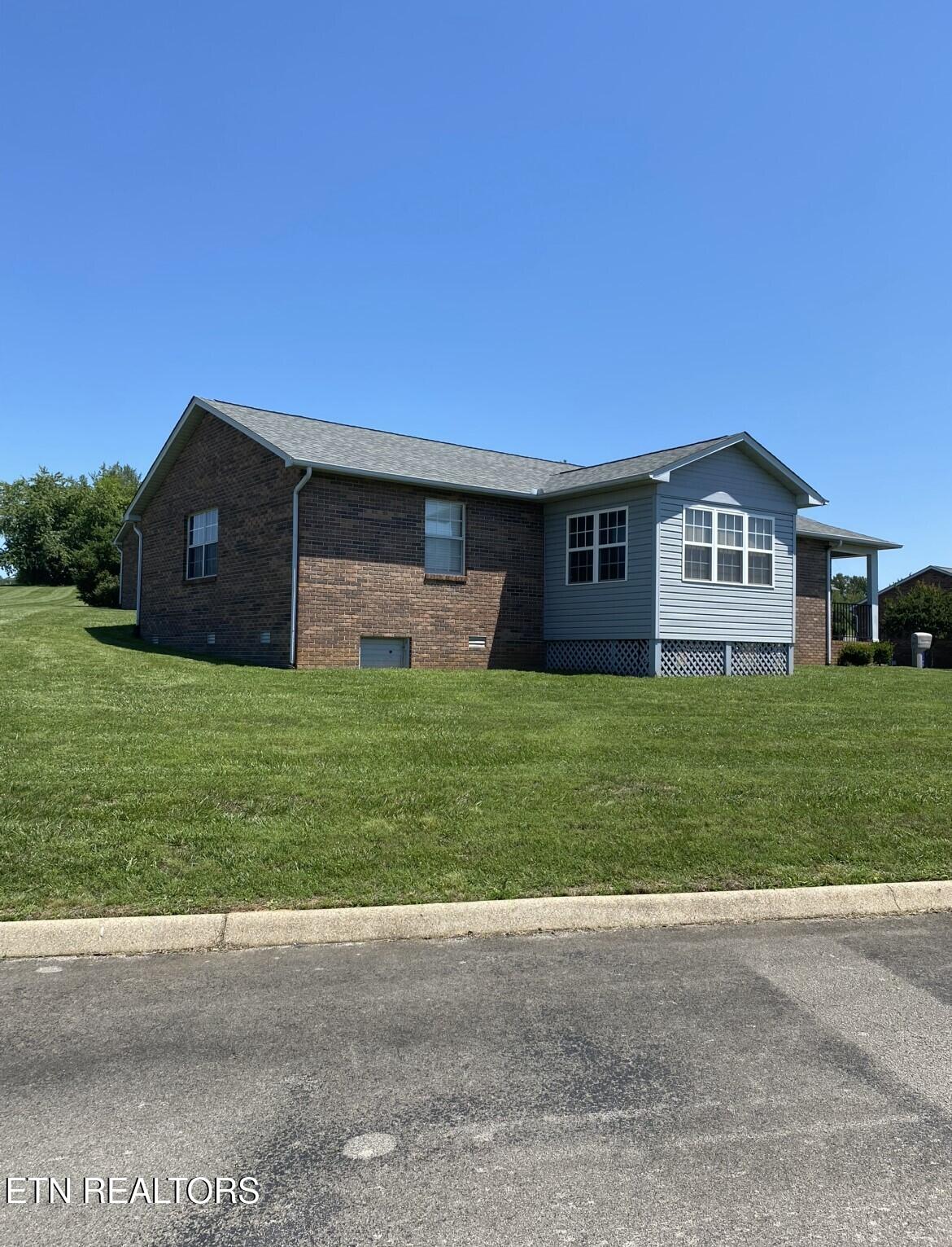 2365 Governors Court Maryville TN 37801