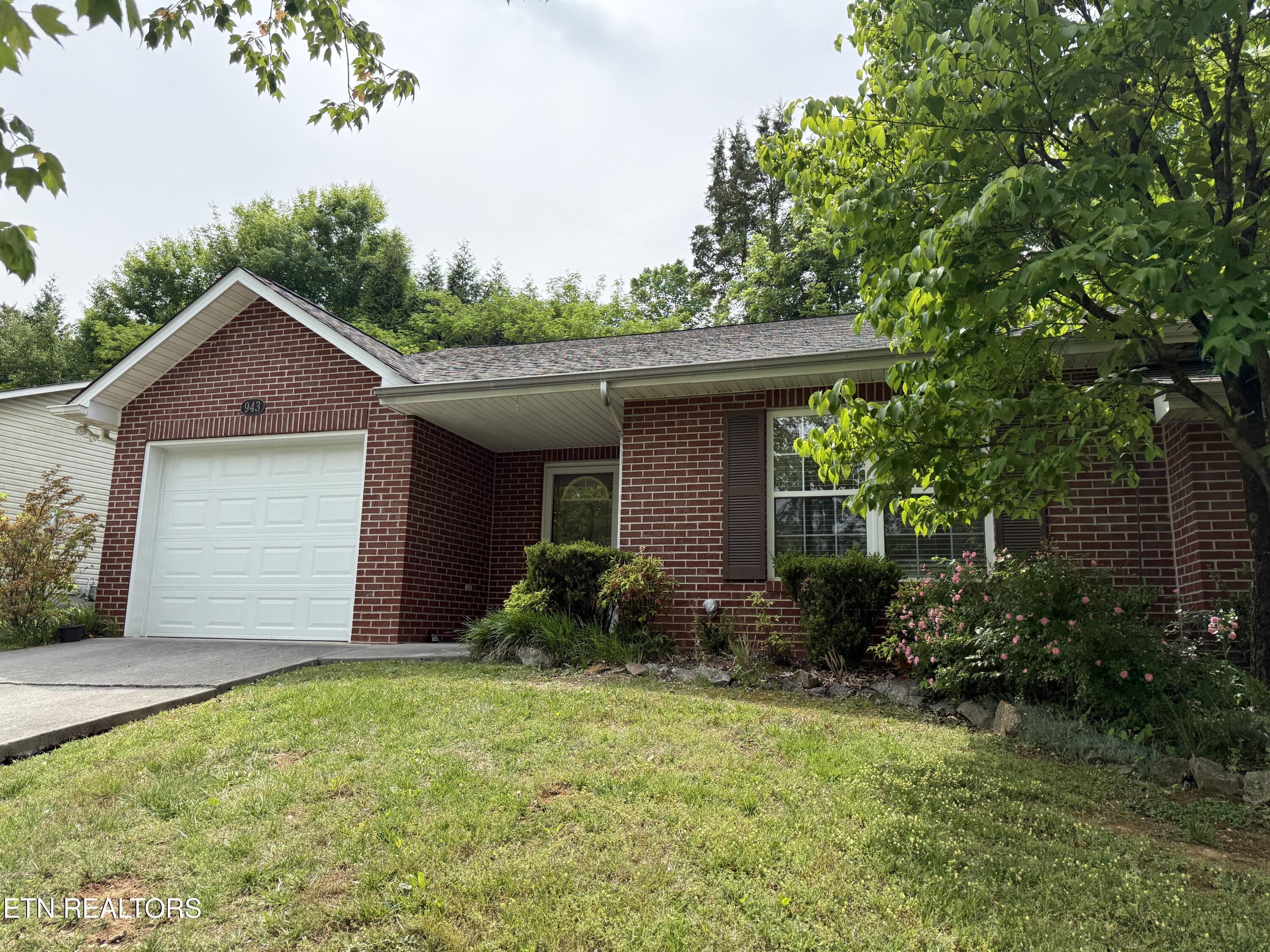 943 Spring Park Road Knoxville TN 37914