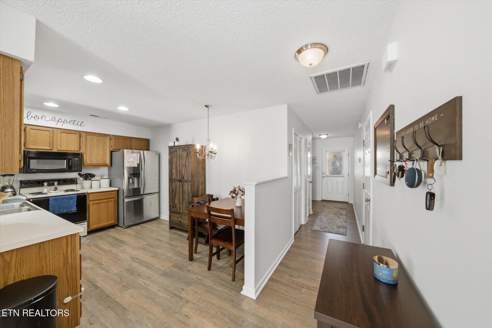 8005 Atmore Way Powell TN 37849