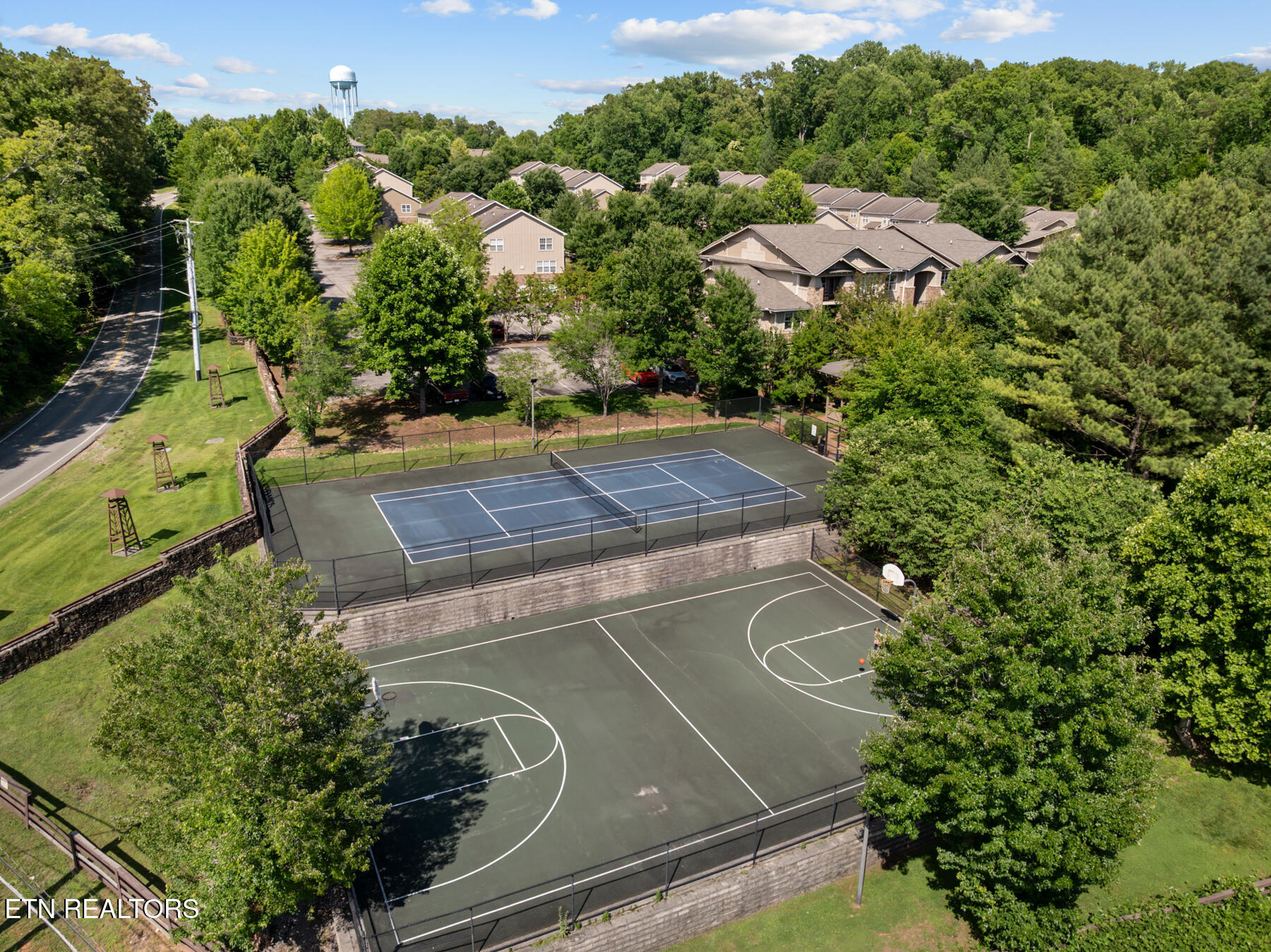 3720 Spruce Ridge Way Knoxville TN 37920