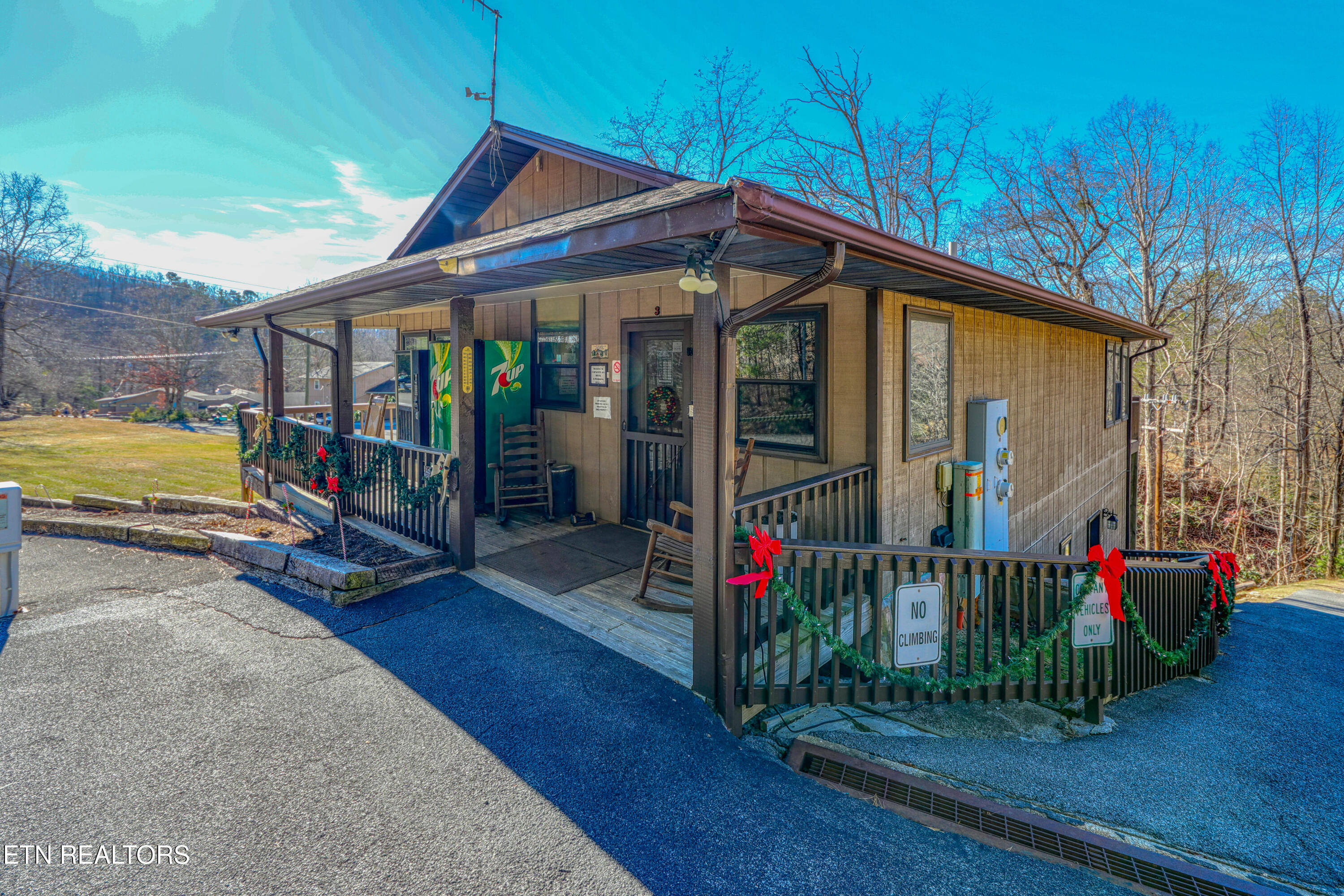 1081 Cove Road Sevierville TN 37876