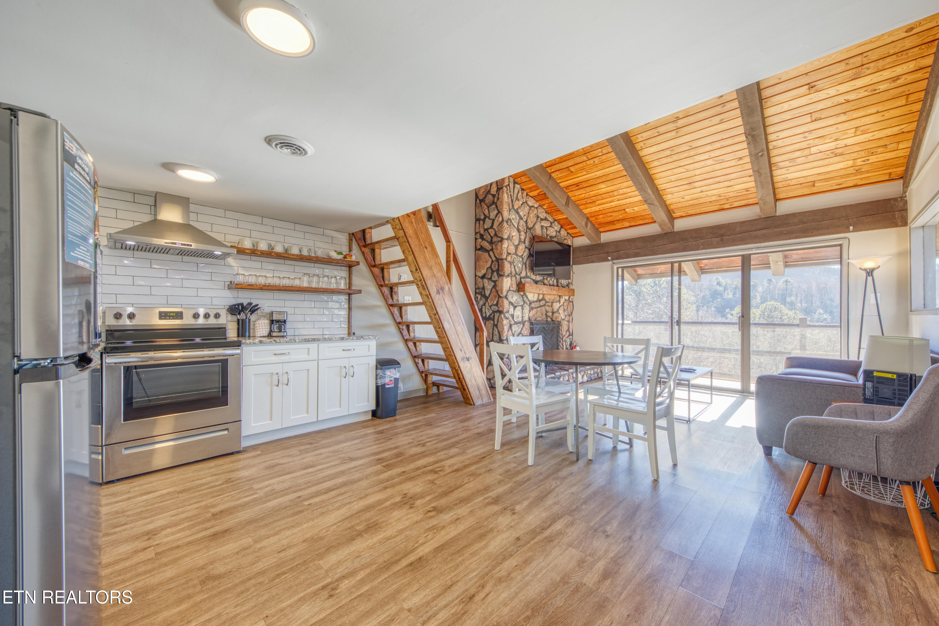 1081 Cove Road Sevierville TN 37876