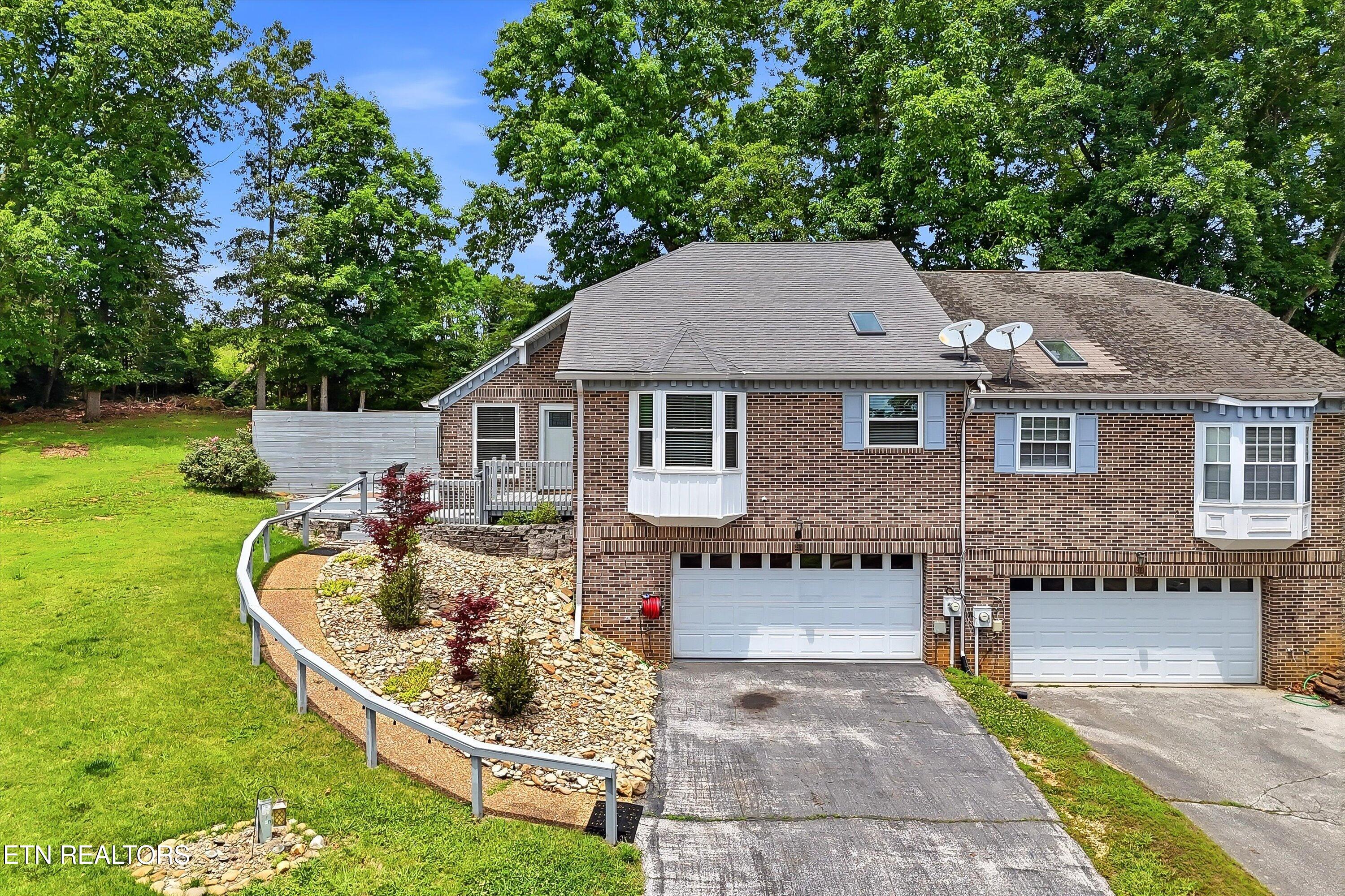 211 Farmington Trail Kingston TN 37763