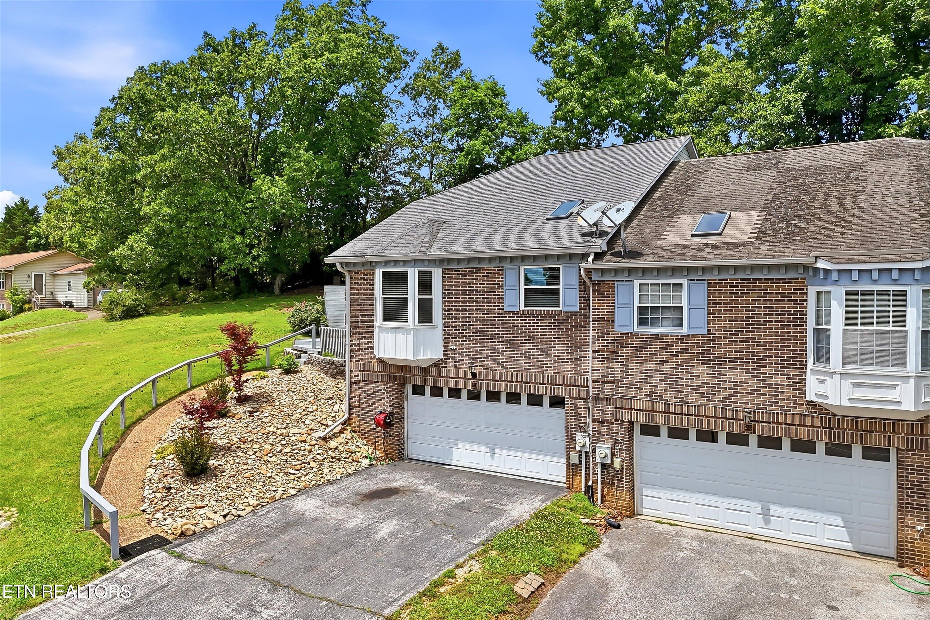 211 Farmington Trail Kingston TN 37763