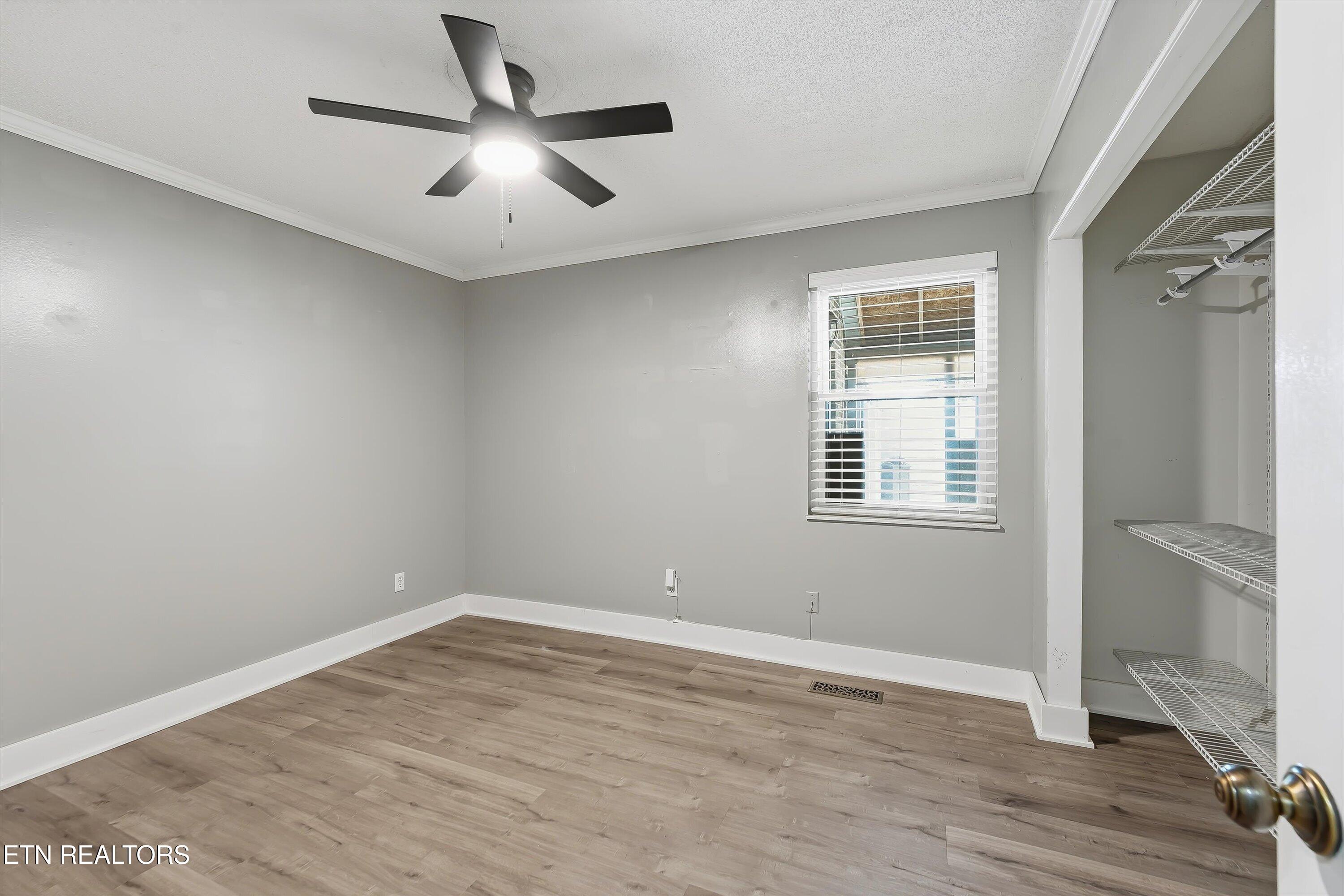 211 Farmington Trail Kingston TN 37763