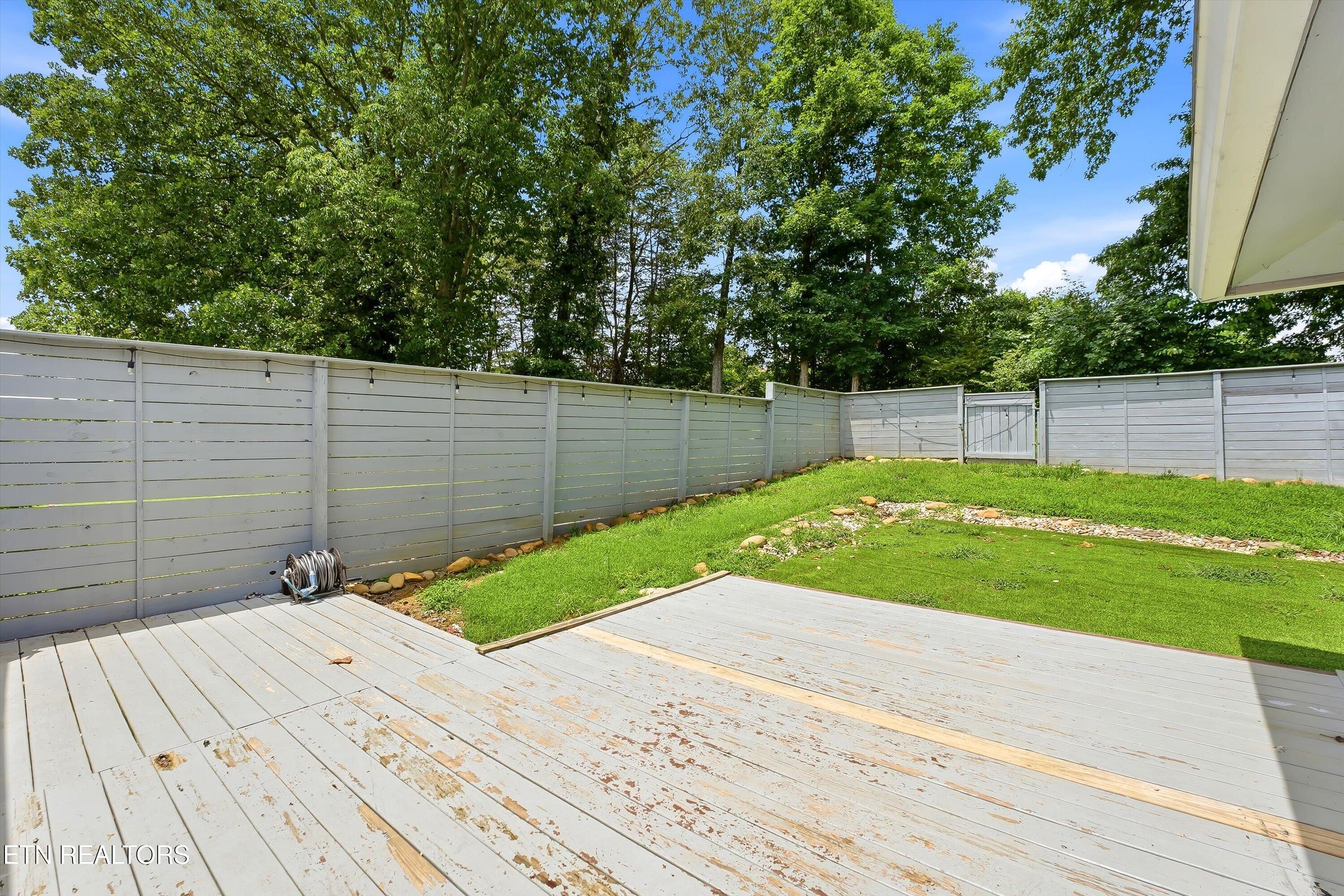 211 Farmington Trail Kingston TN 37763
