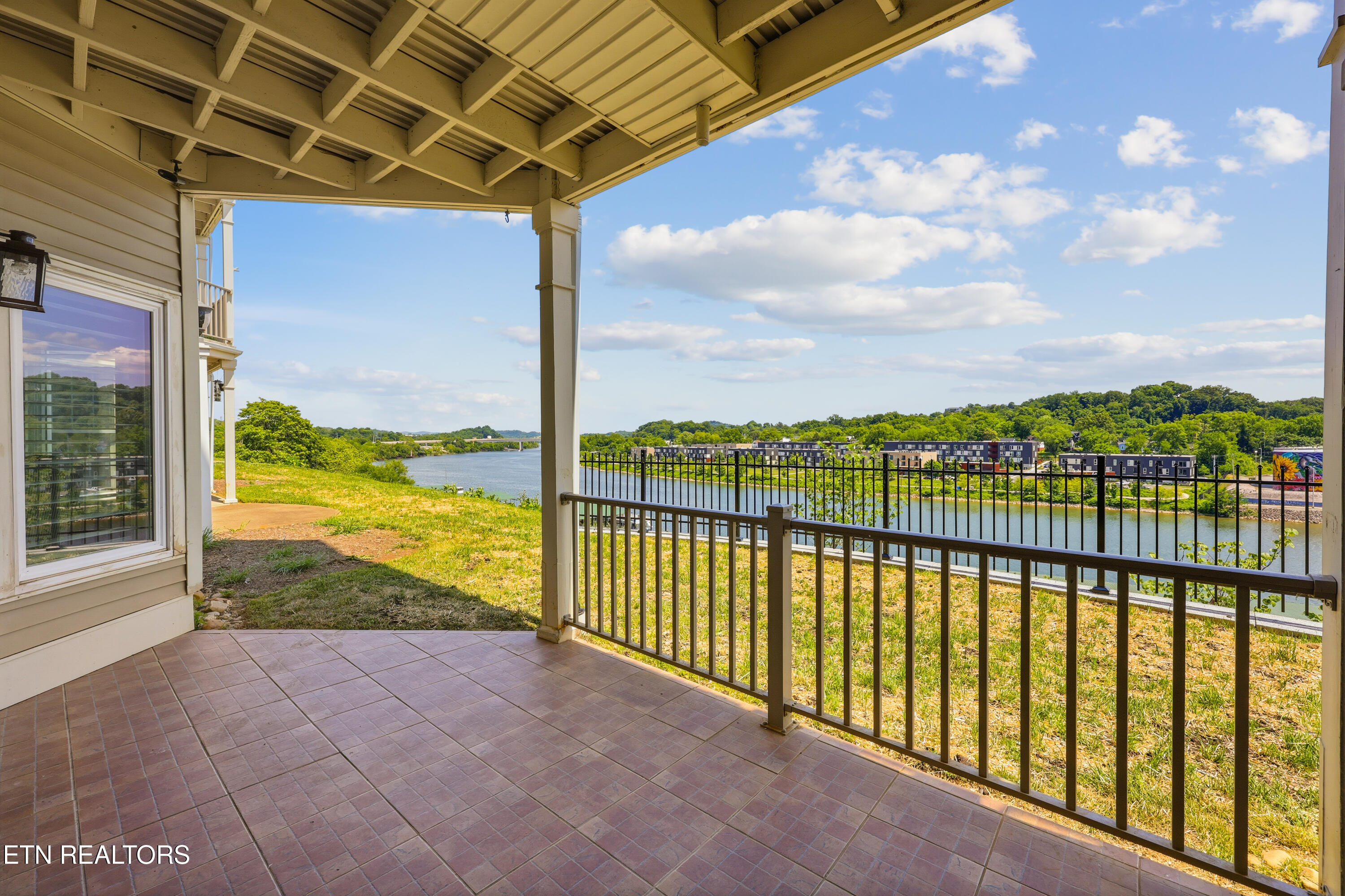 540 Riverfront Way Knoxville TN 37915