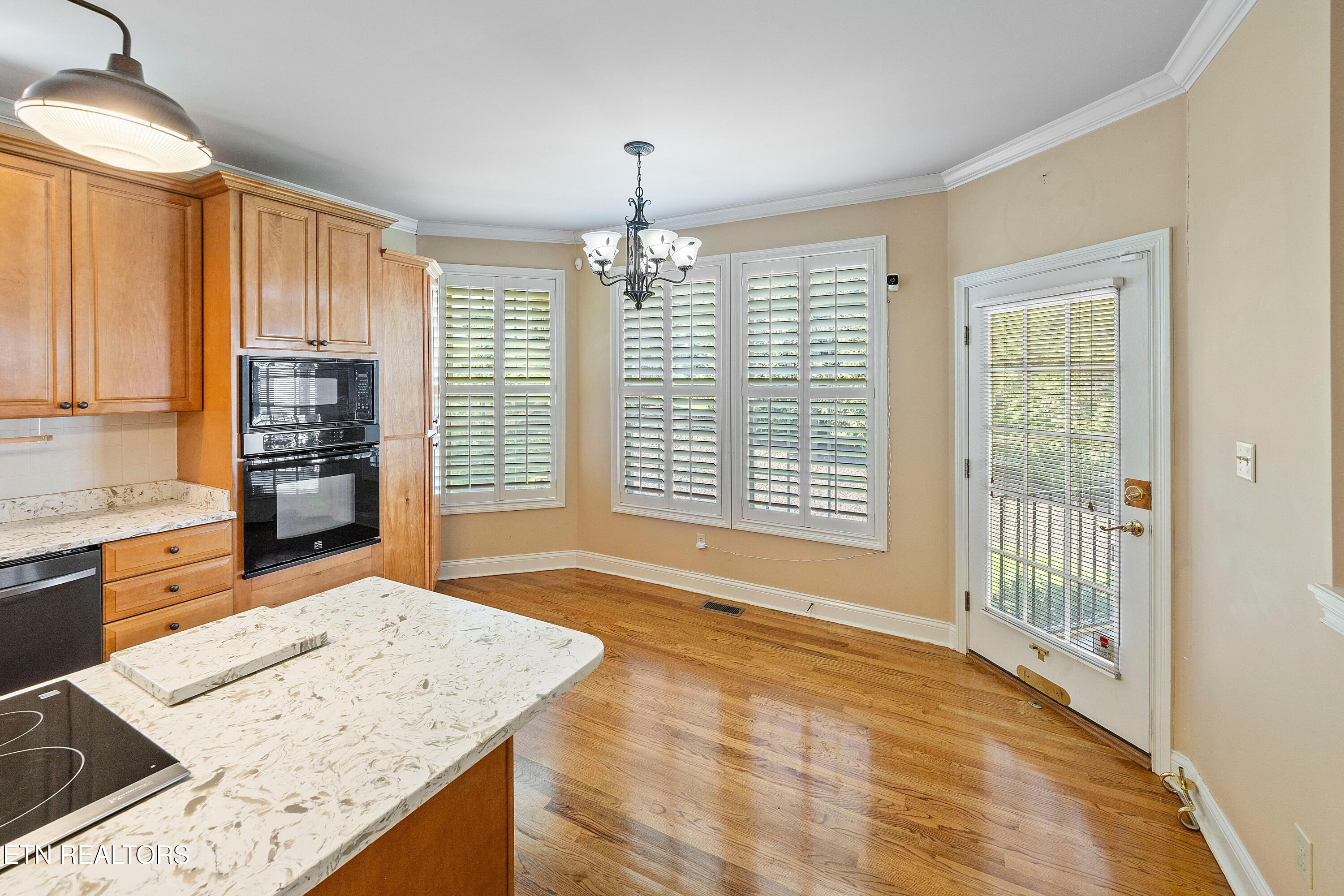 1110 Spy Glass Way Knoxville TN 37922
