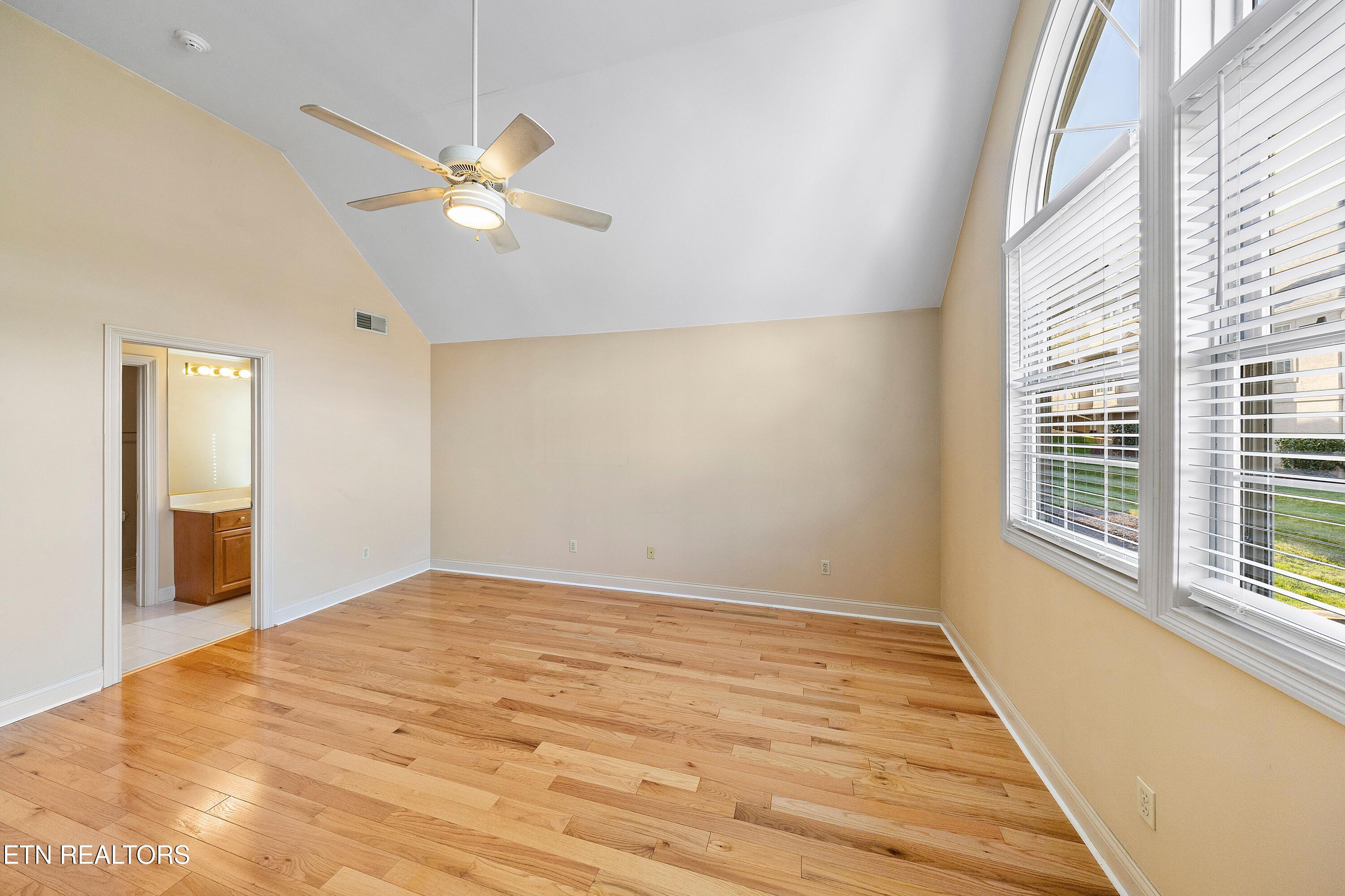 1110 Spy Glass Way Knoxville TN 37922