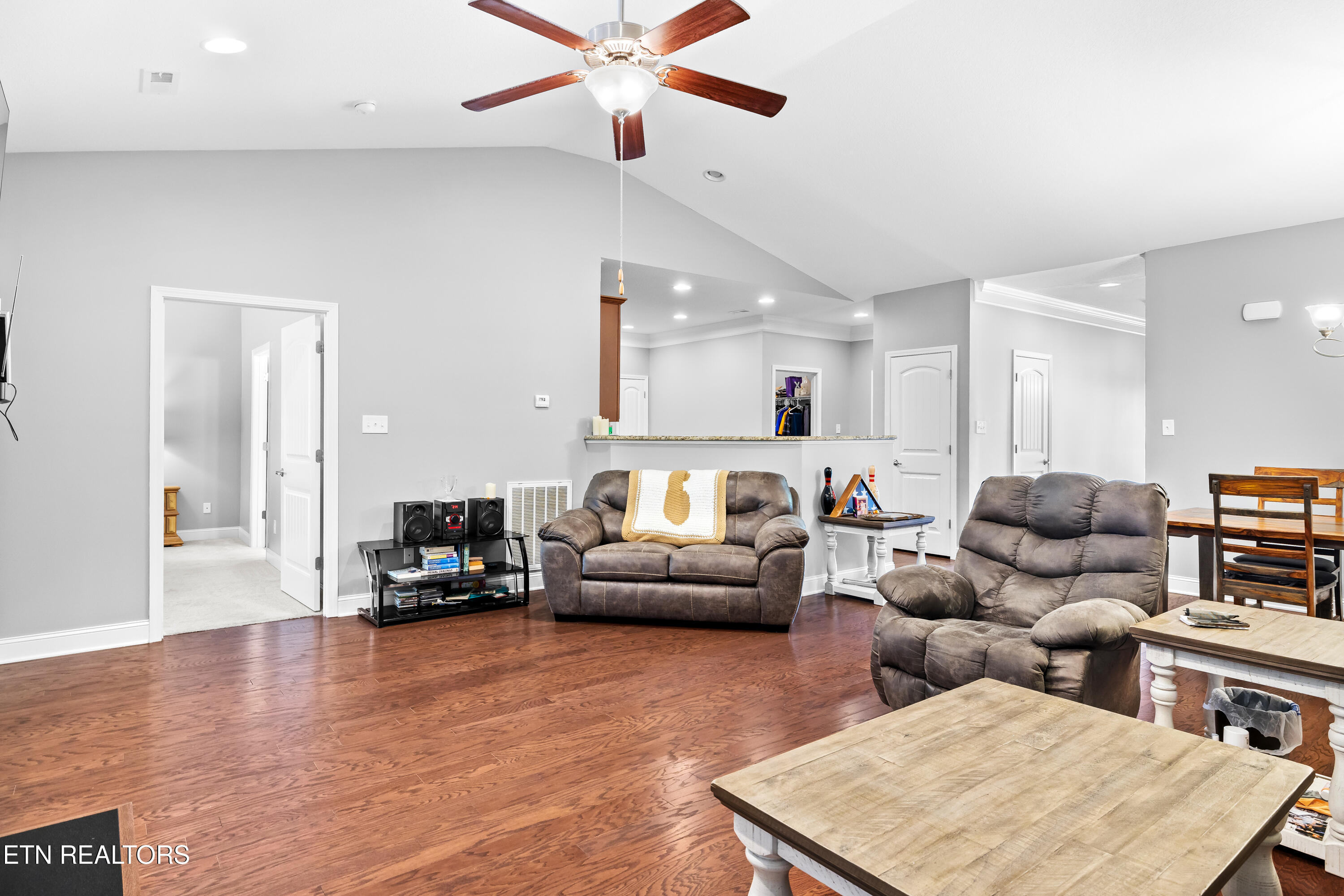 6122 Mcmillan Creek Drive Knoxville TN 37924